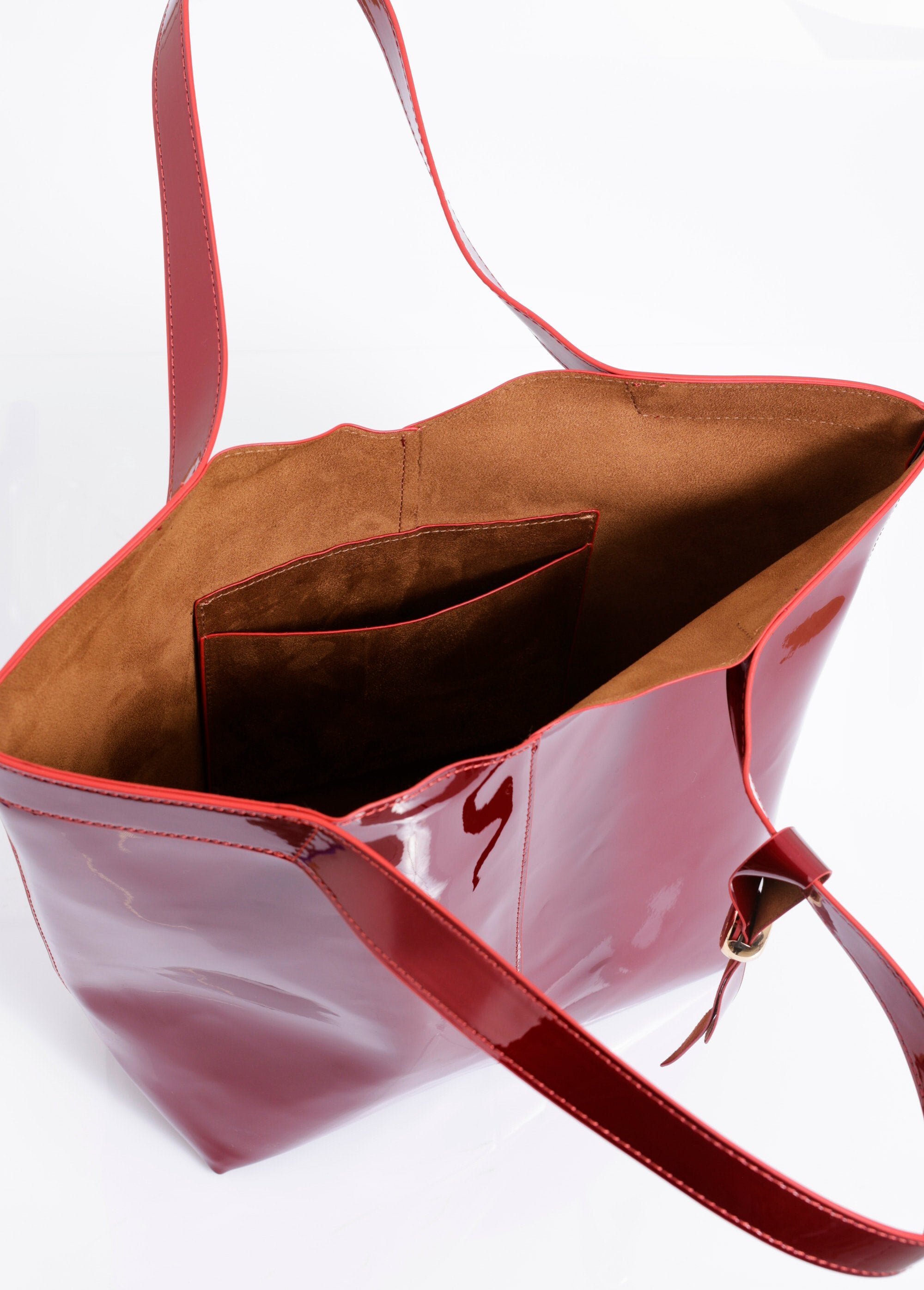 Borsa_tote_verniciata_con_manici_e_gri_Vernis_rouge_DE2_slim