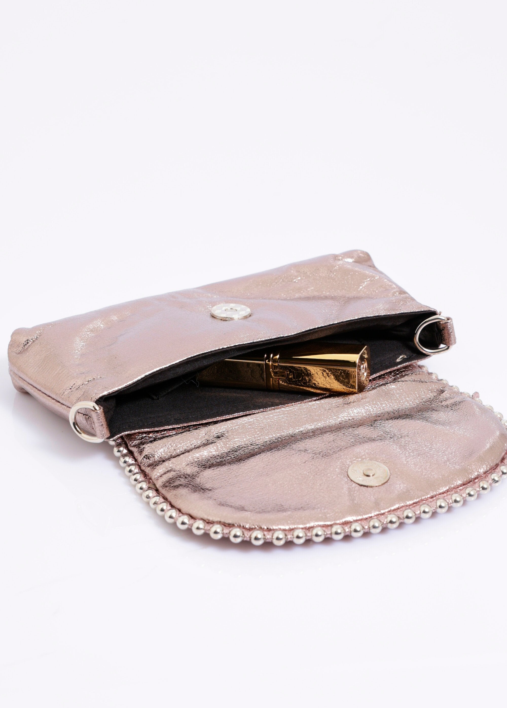 Pochette_con_dettaglio_in_perle_metalliche_Bronze_DE1_slim