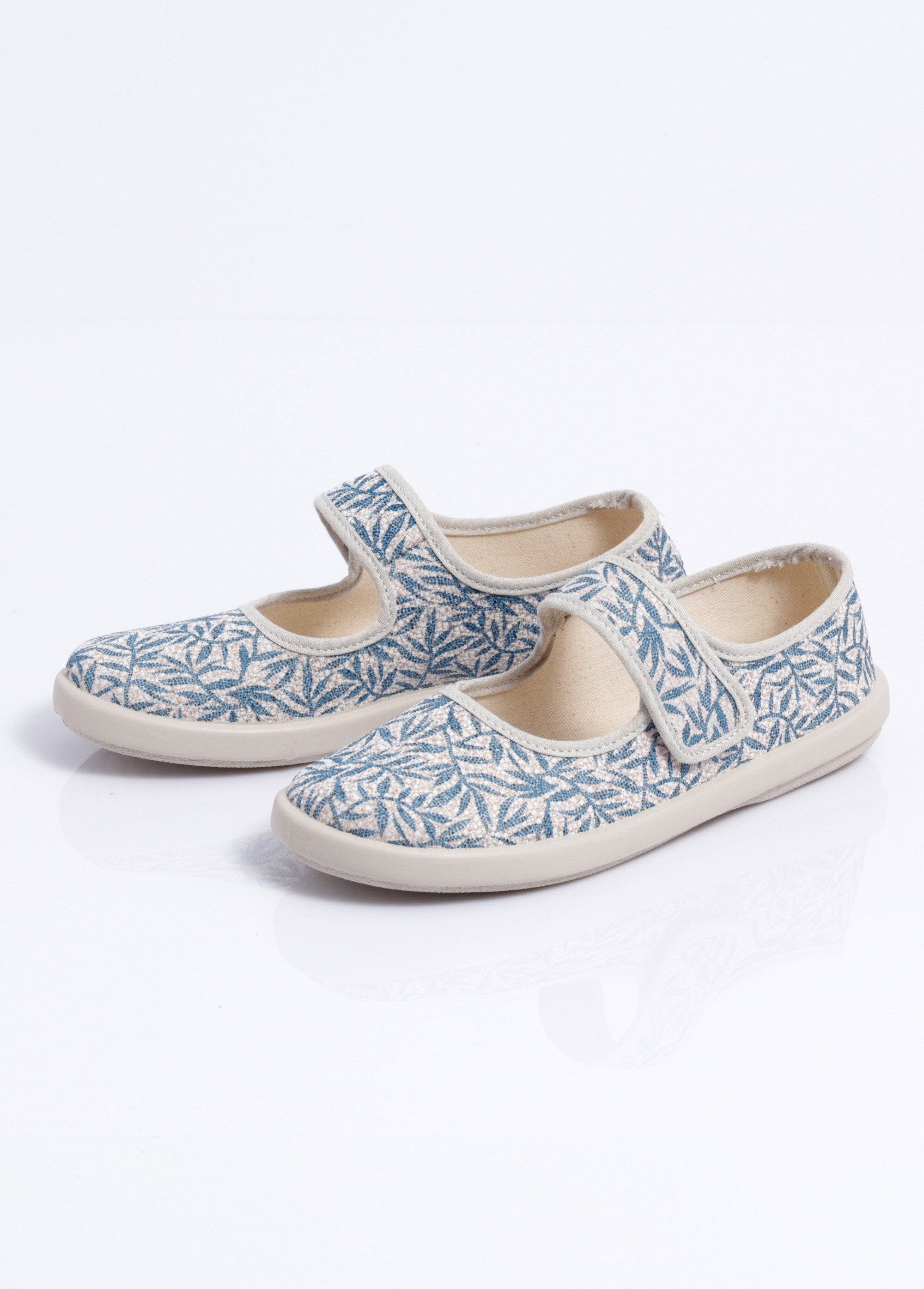 Ballerine_vegane_con_velcro_largo_Bleu_DE1_slim