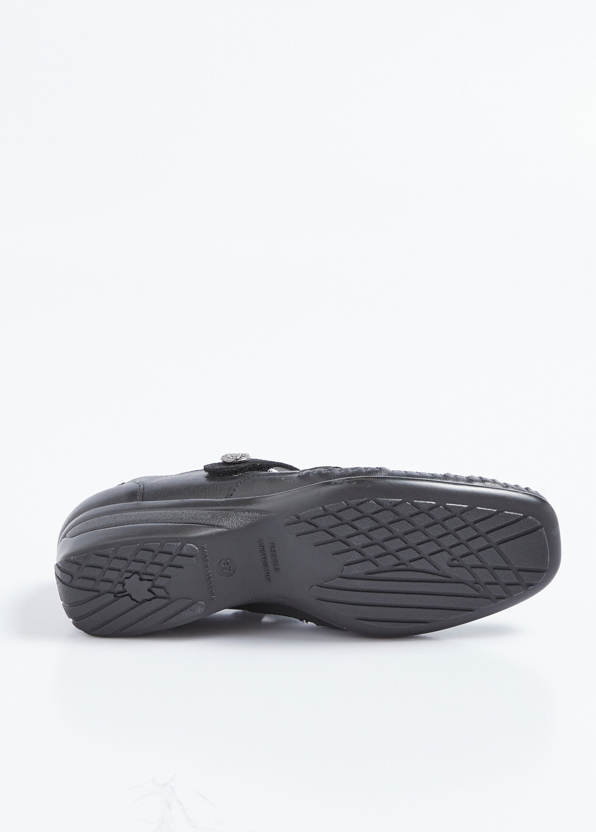 Ballerine_in_pelle_di_larghezza_confortevole_con_chiusura_a_velcro_Noir_UN1_slim