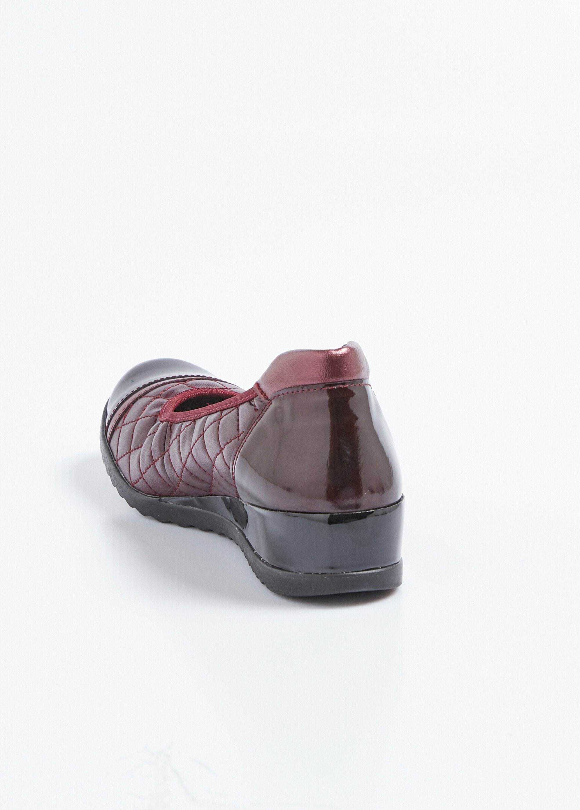 Ballerine_elasticizzate_con_zeppa_di_larghezza_confortevole_Bordeaux_DO1_slim
