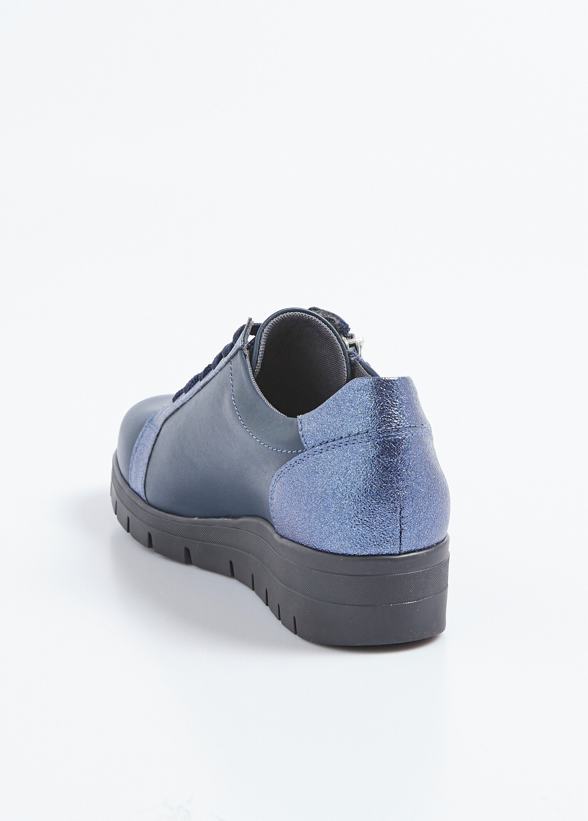 Scarpe_da_ginnastica_stringate_a_due_materiali_di_larghezza_confortevole_con_chiusura_a_zip_Bleu_DO1_slim