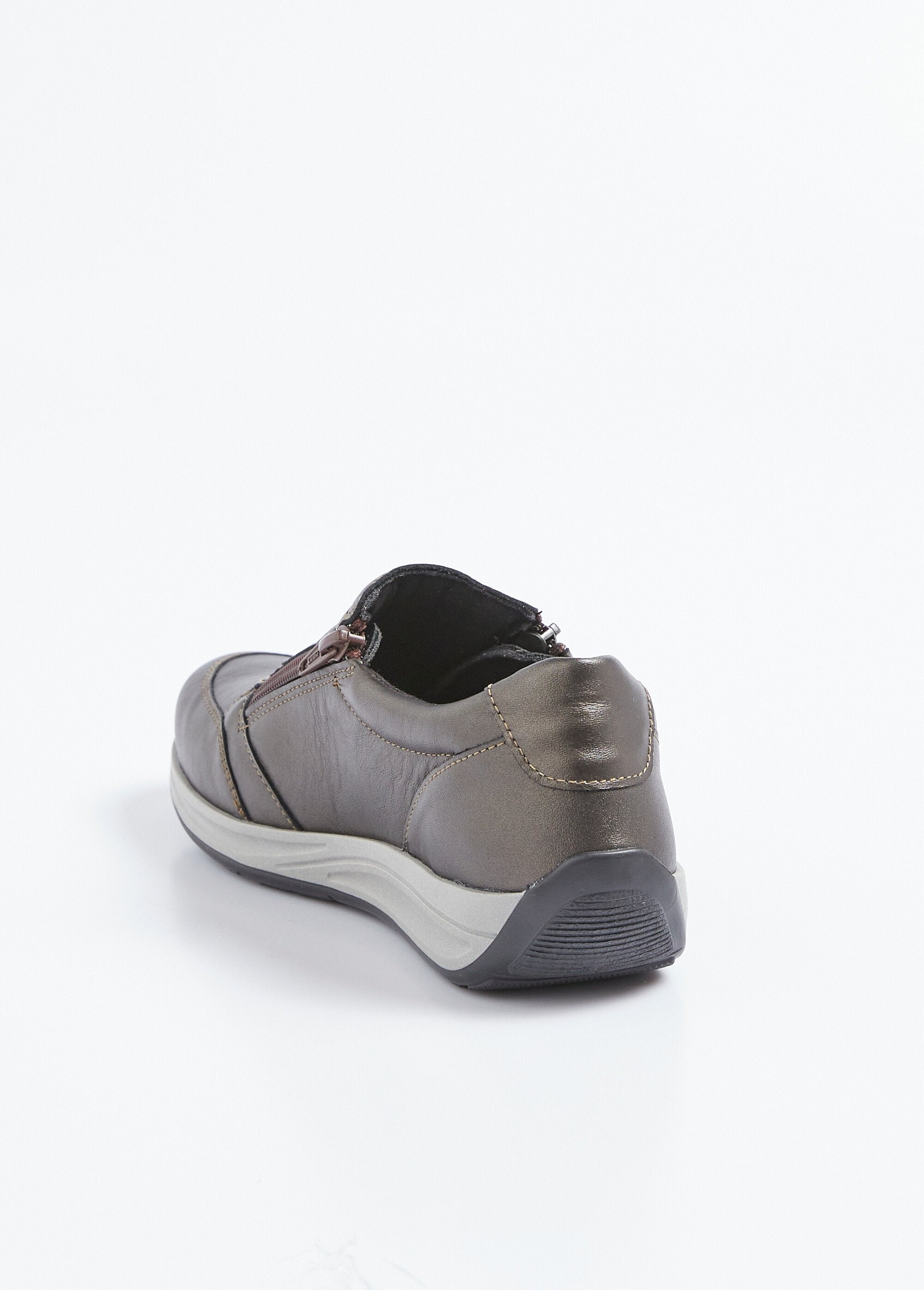 Scarpe_da_ginnastica_in_pelle_con_zip_a_larghezza_maggiorata_Bronze_DO1_slim