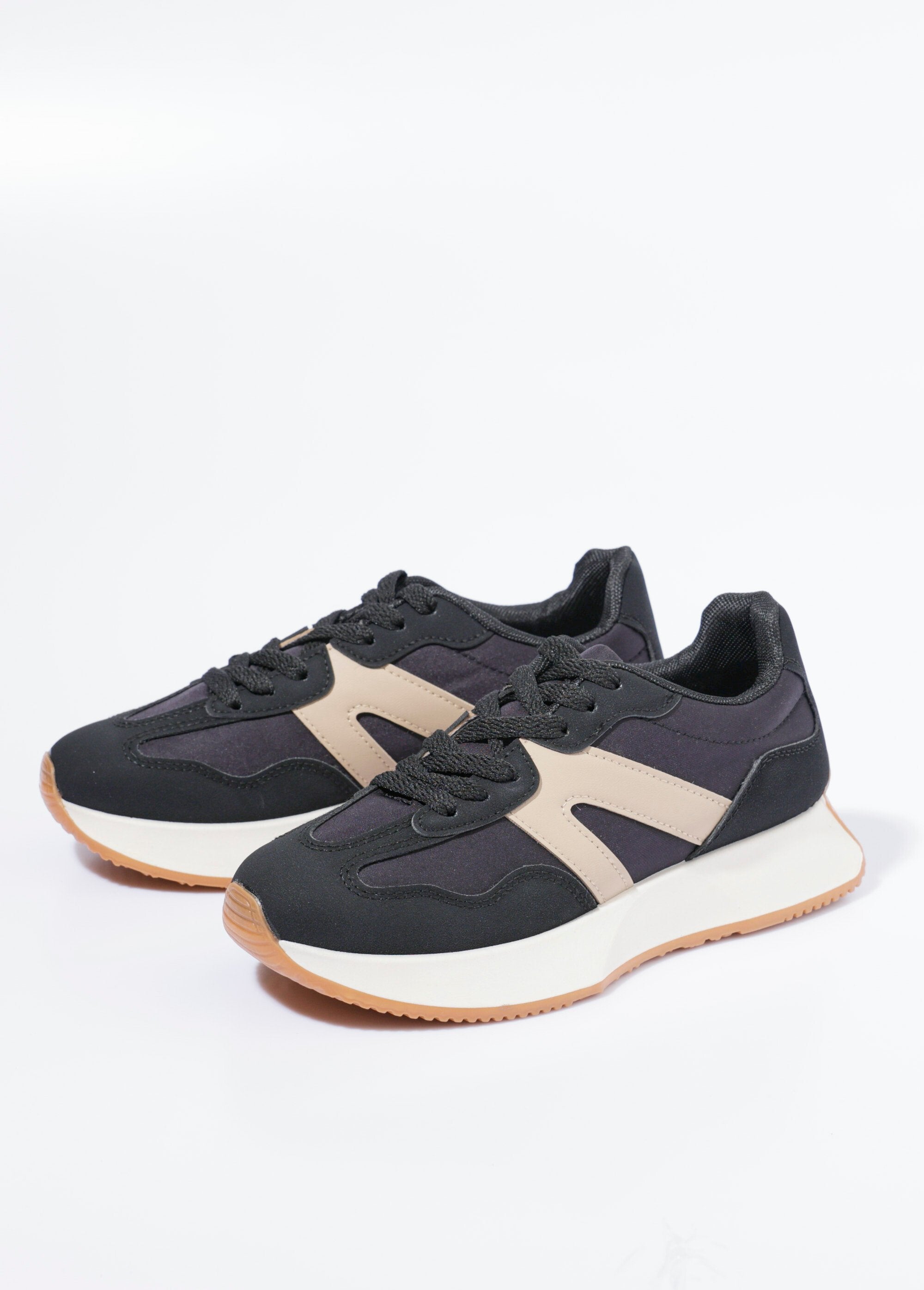 Scarpe_da_ginnastica_con_plateau_Noir_DE1_slim