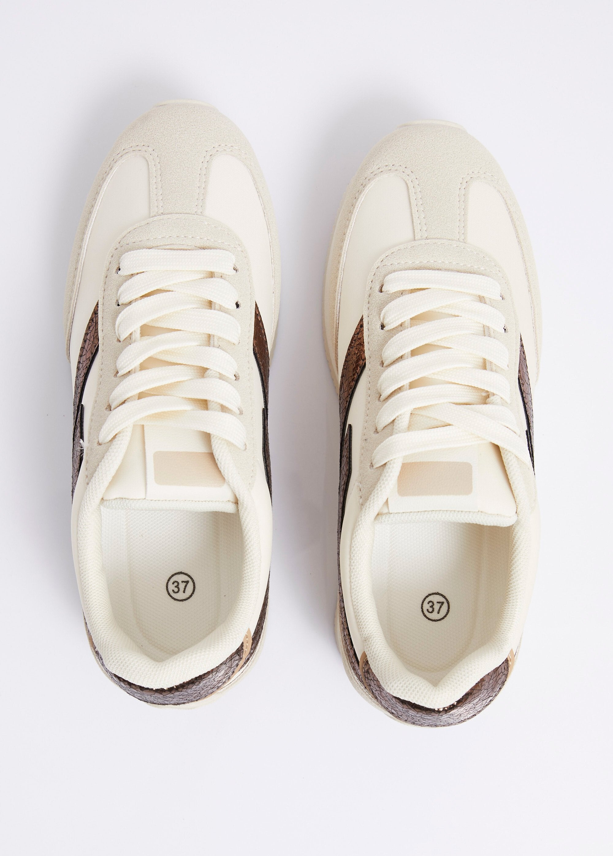 Sneakers_dall'aspetto_sportivo_+_lacci_eleganti_Beige_OV1_slim