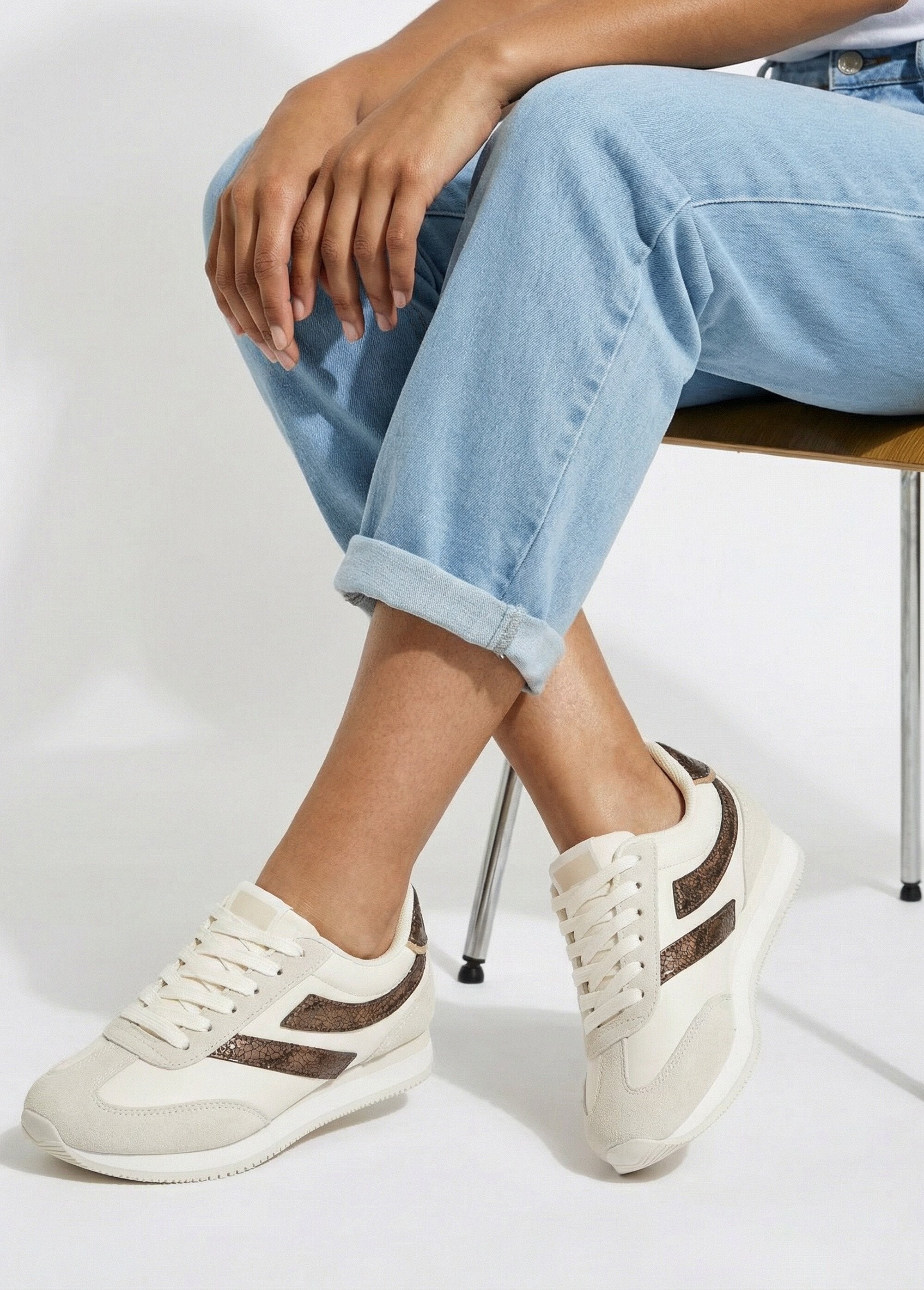 Sneakers_dall'aspetto_sportivo_+_lacci_eleganti_Beige_SF1_slim