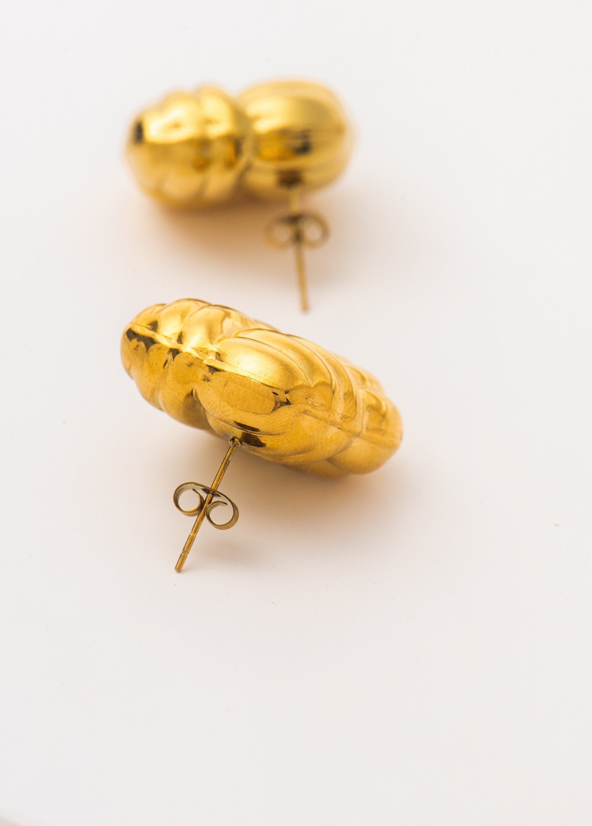 Orecchini_quadrati_intrecciati_Dore_DE2_slim