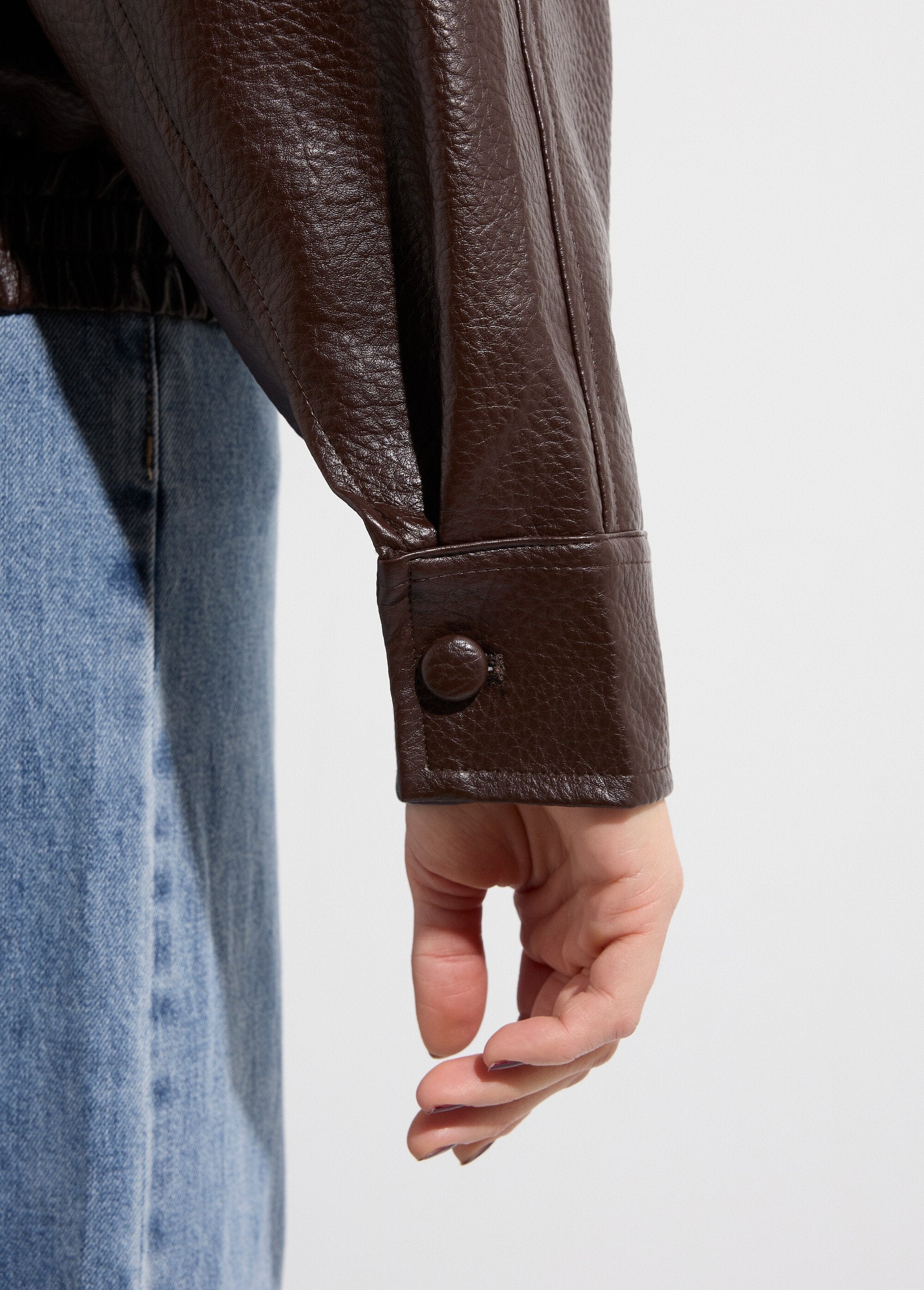 Giacca_in_similpelle_di_ispirazione_vintage_Marron_DE2_slim