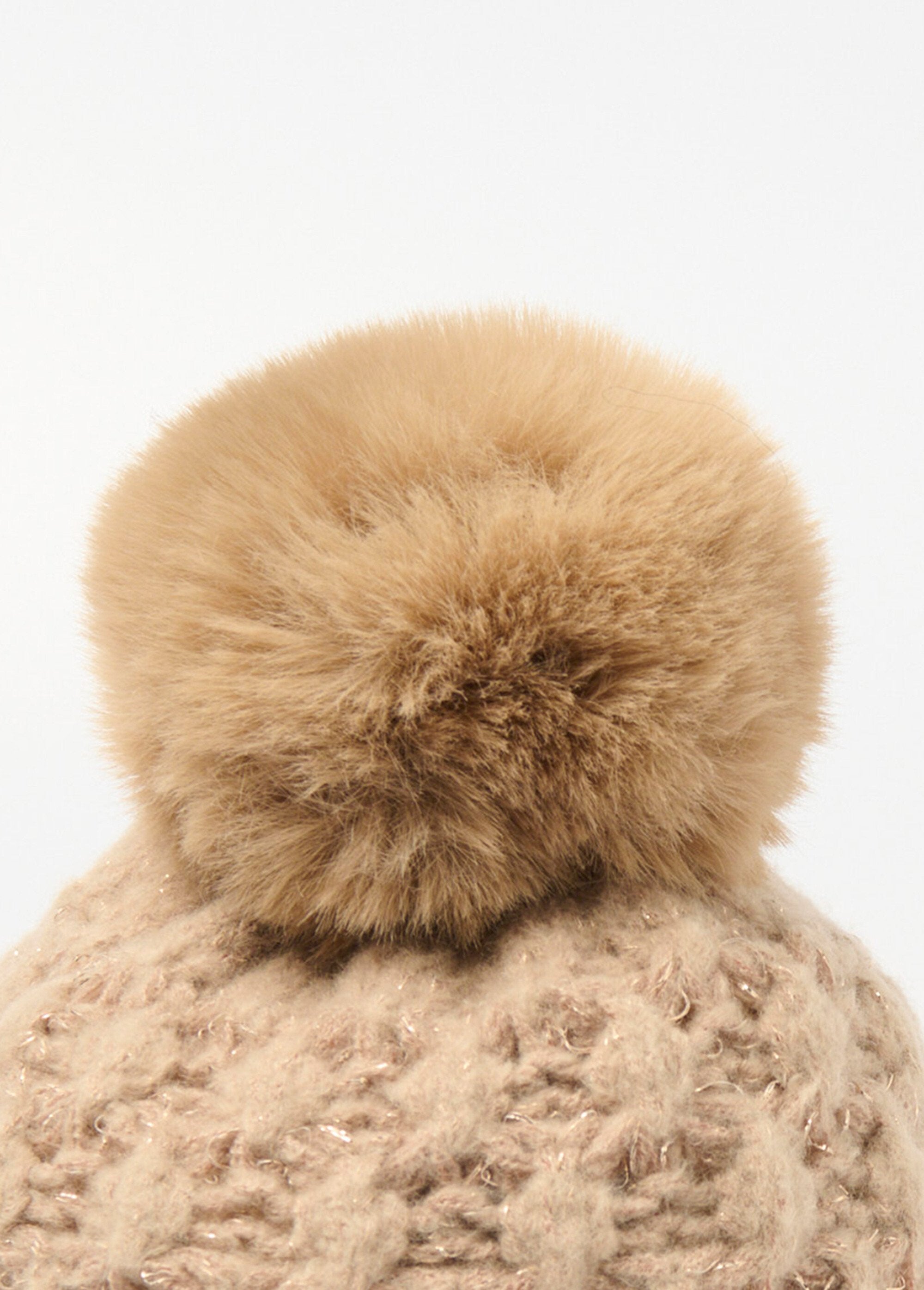 Cappello_di_fantasia_in_filo_lucido_Beige_DE2_slim