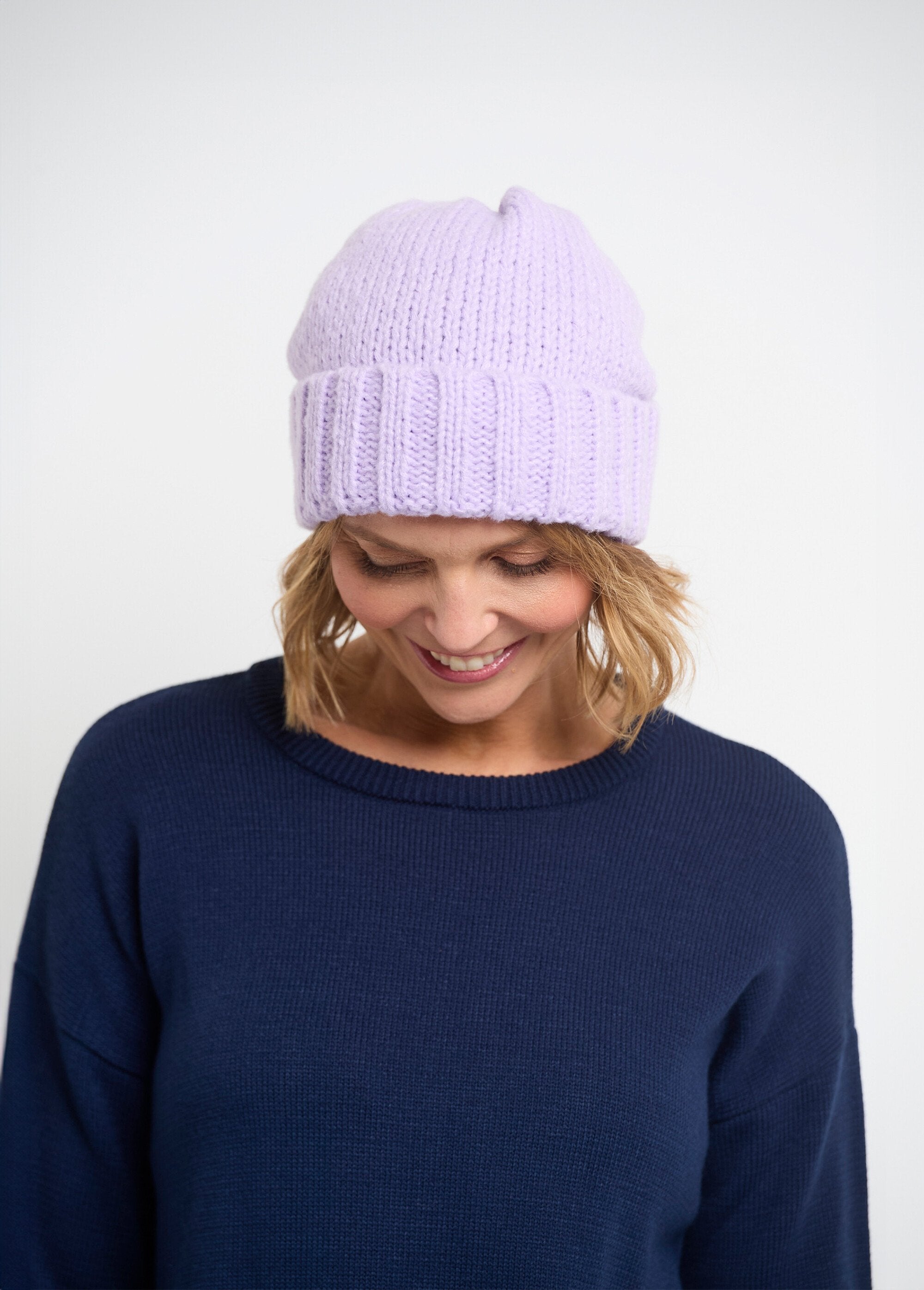 Cappello_a_maglia_spessa_con_polsino_Mauve_DE1_slim