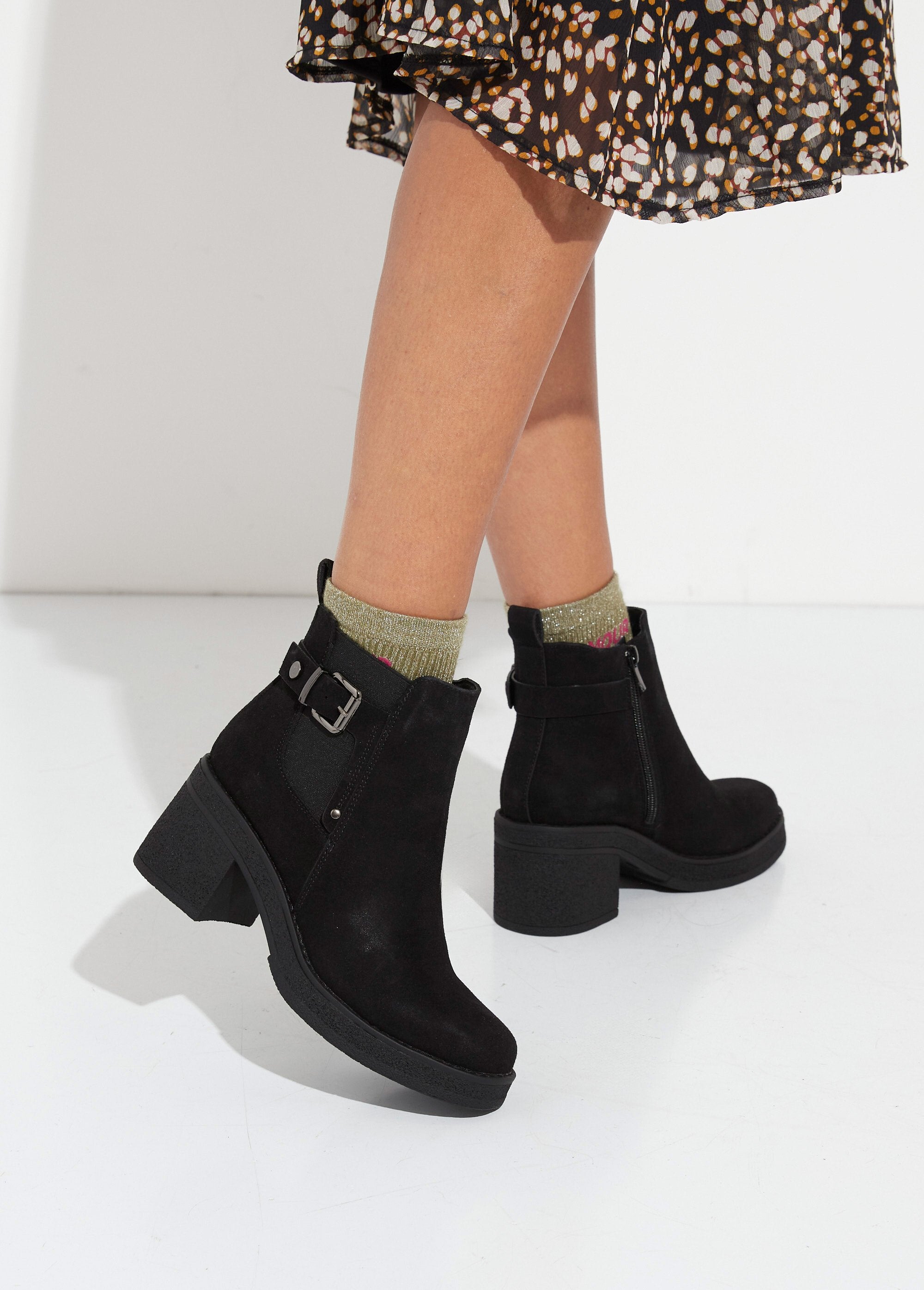 Stivali_con_tacco_alto_e_suola_in_crêpe_Noir_SF1_slim