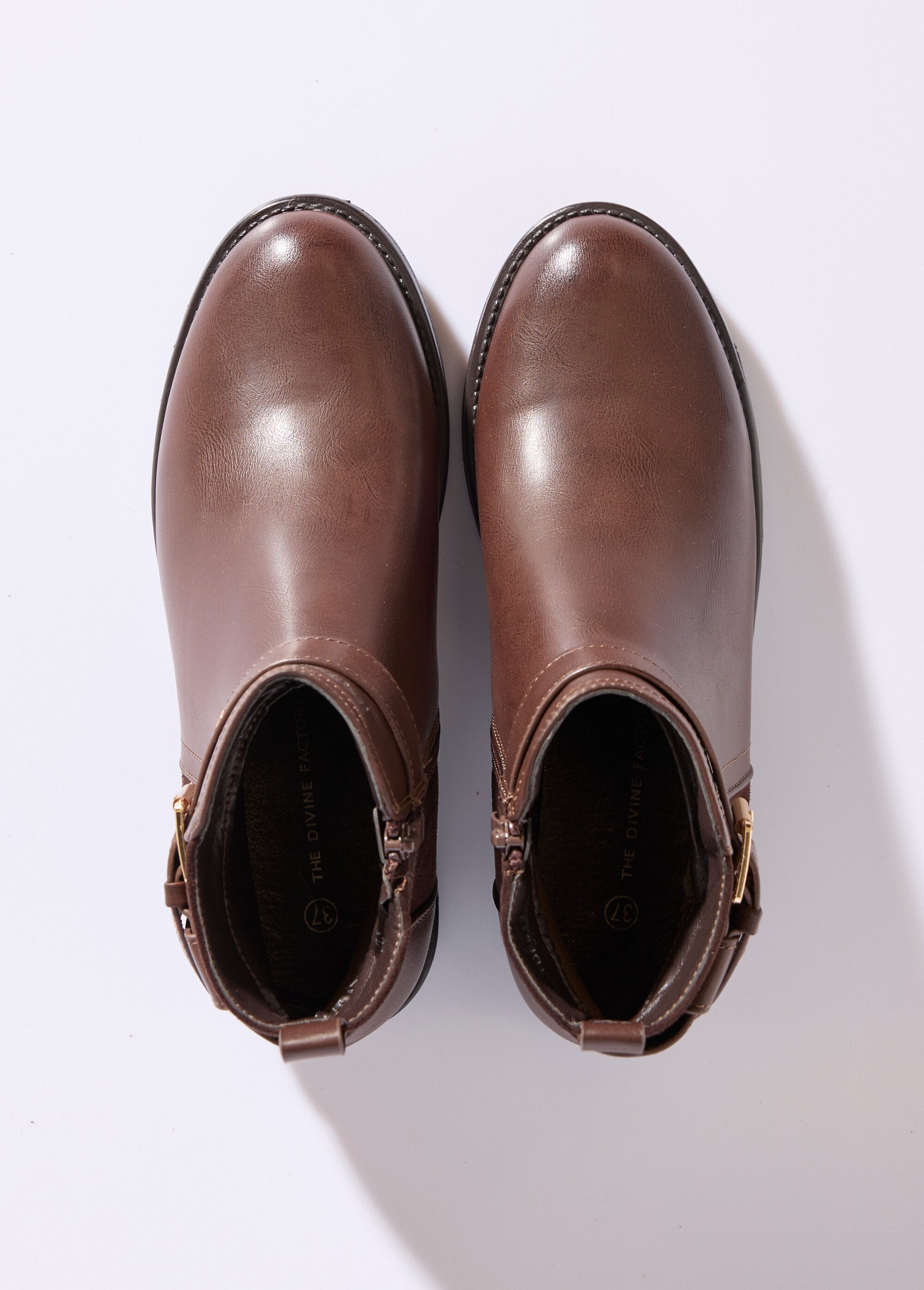 Stivali_in_bi-materiale_con_cinturino_alla_caviglia_Marron_OV1_slim