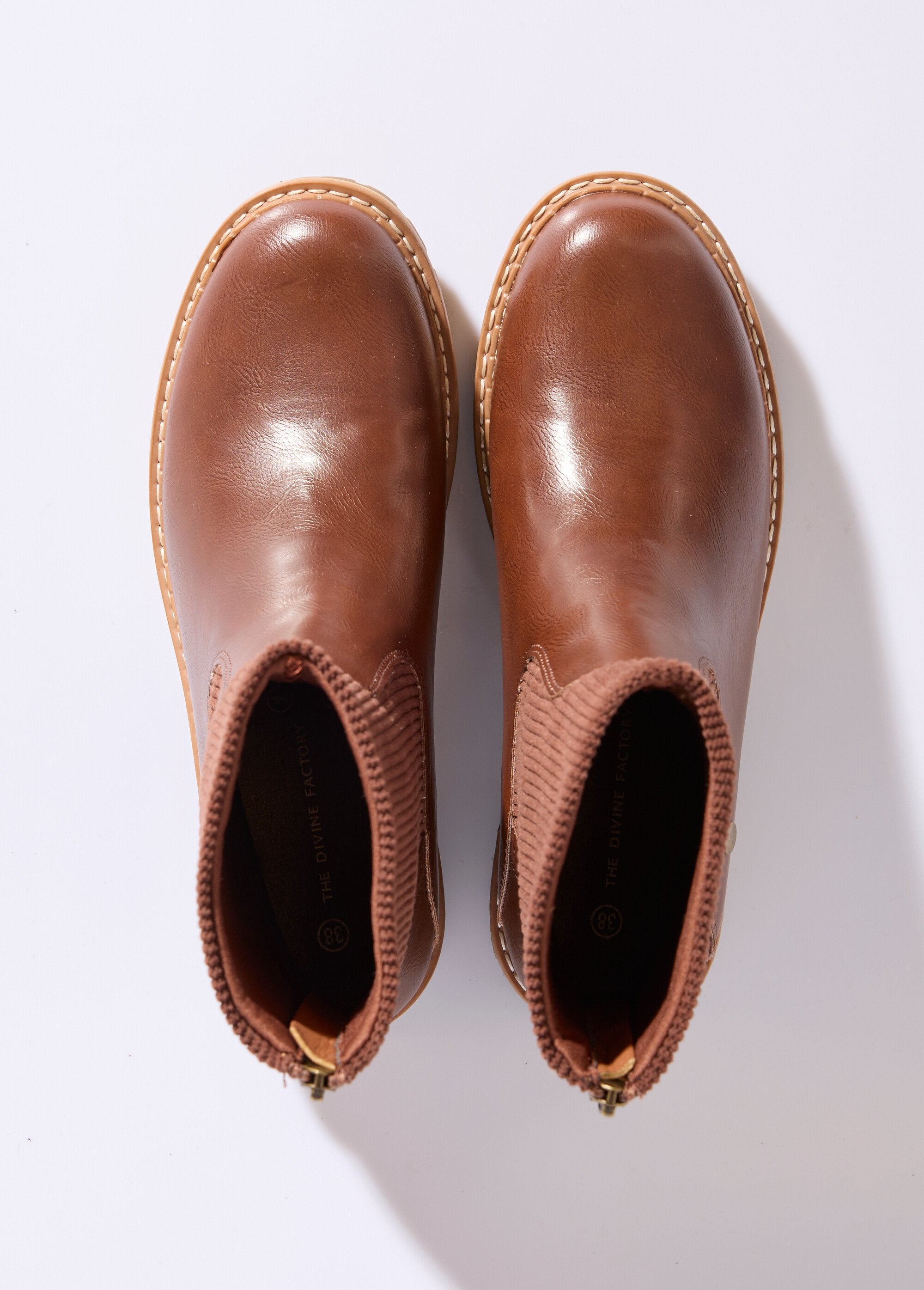 Stivali_Camargue_con_carré_in_velluto_Camel_OV1_slim