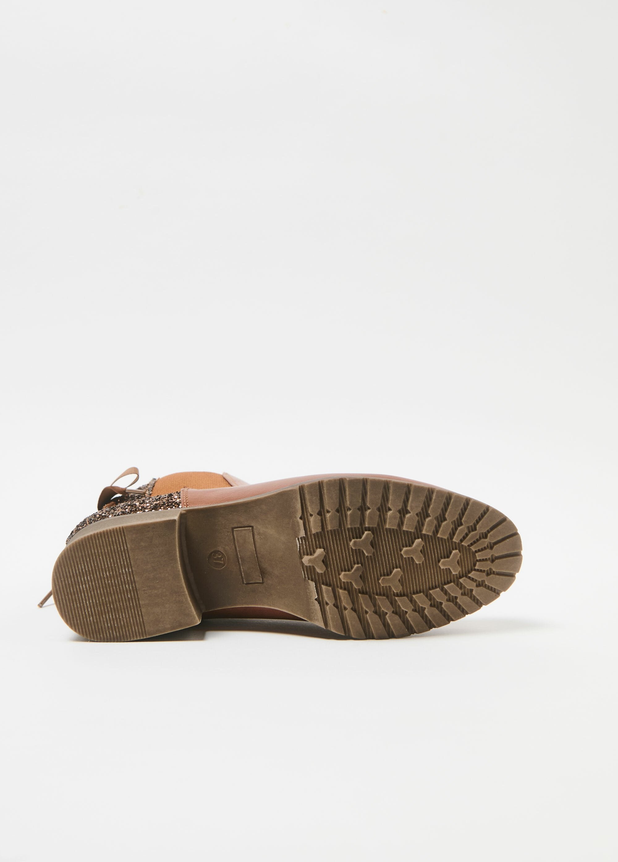 Stivali_Chelsea_con_tacco_e_fiocco_in_paillettes_Camel_UN1_slim