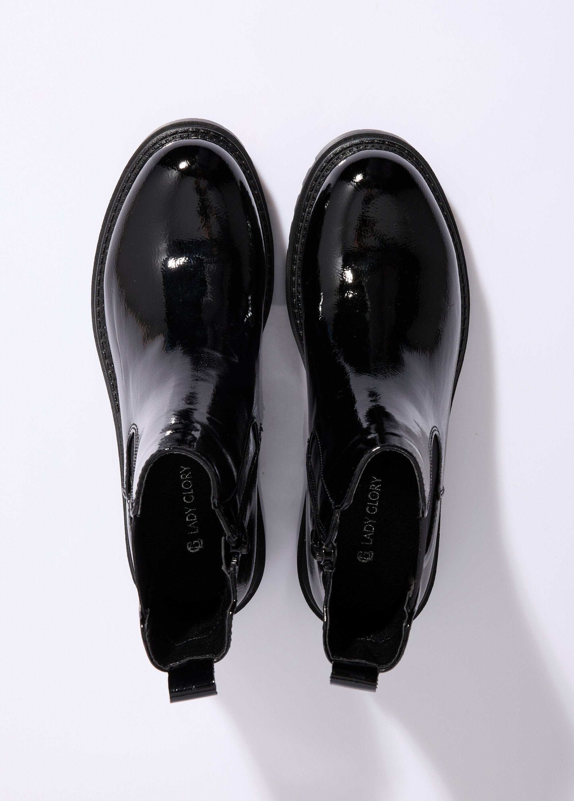 Stivali_Chelsea_in_vernice_con_suola_dentellata_Noir_OV1_slim