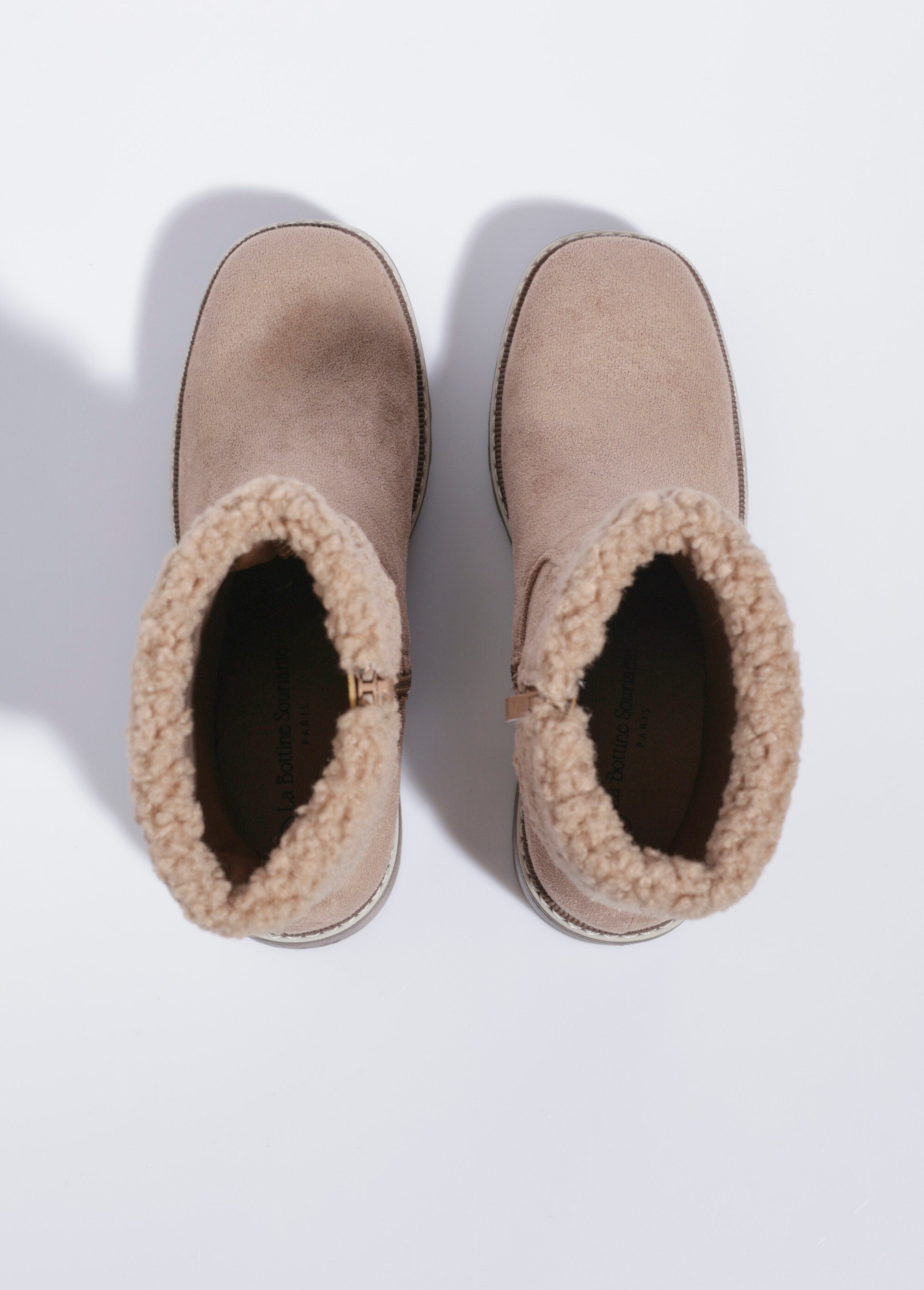 Stivali_in_similpelle_con_tacco_e_polsino_in_pelliccia_Beige_OV1_slim