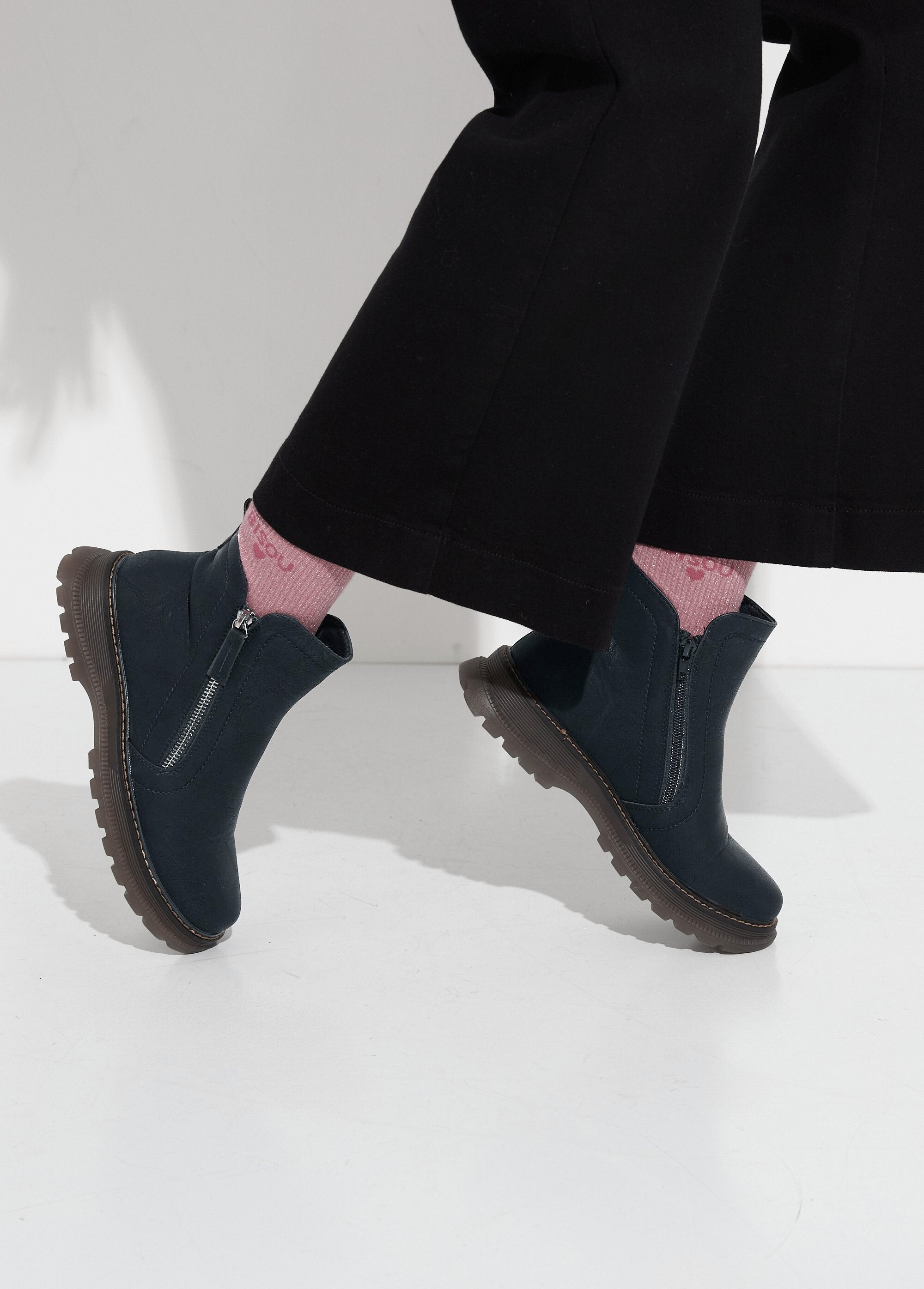 Stivali_con_cerniera,_cuciture_a_contrasto_Noir_SF1_slim