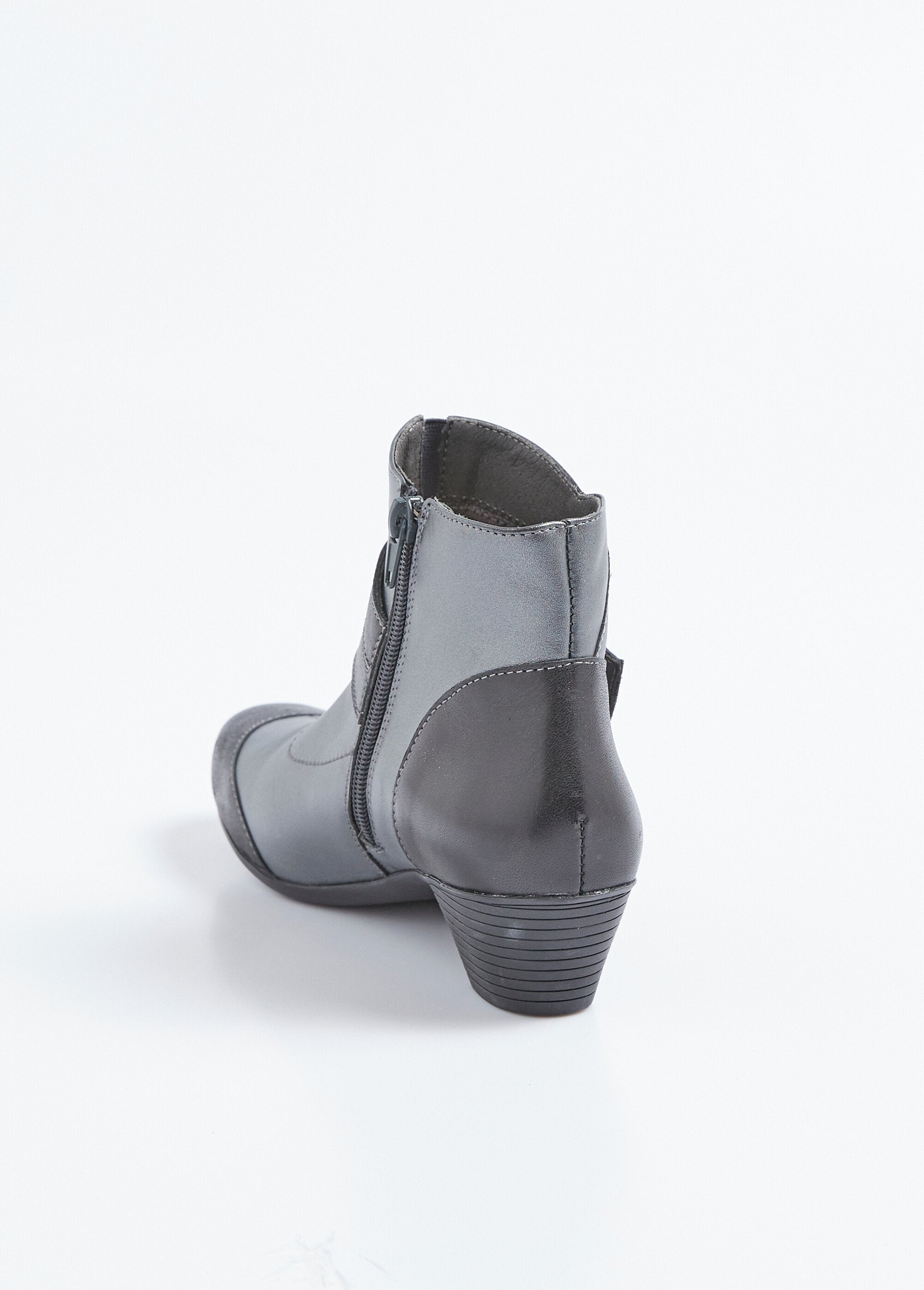 Stivali_in_pelle_con_cerniera_e_tacco_sganciato_Gris_DO1_slim