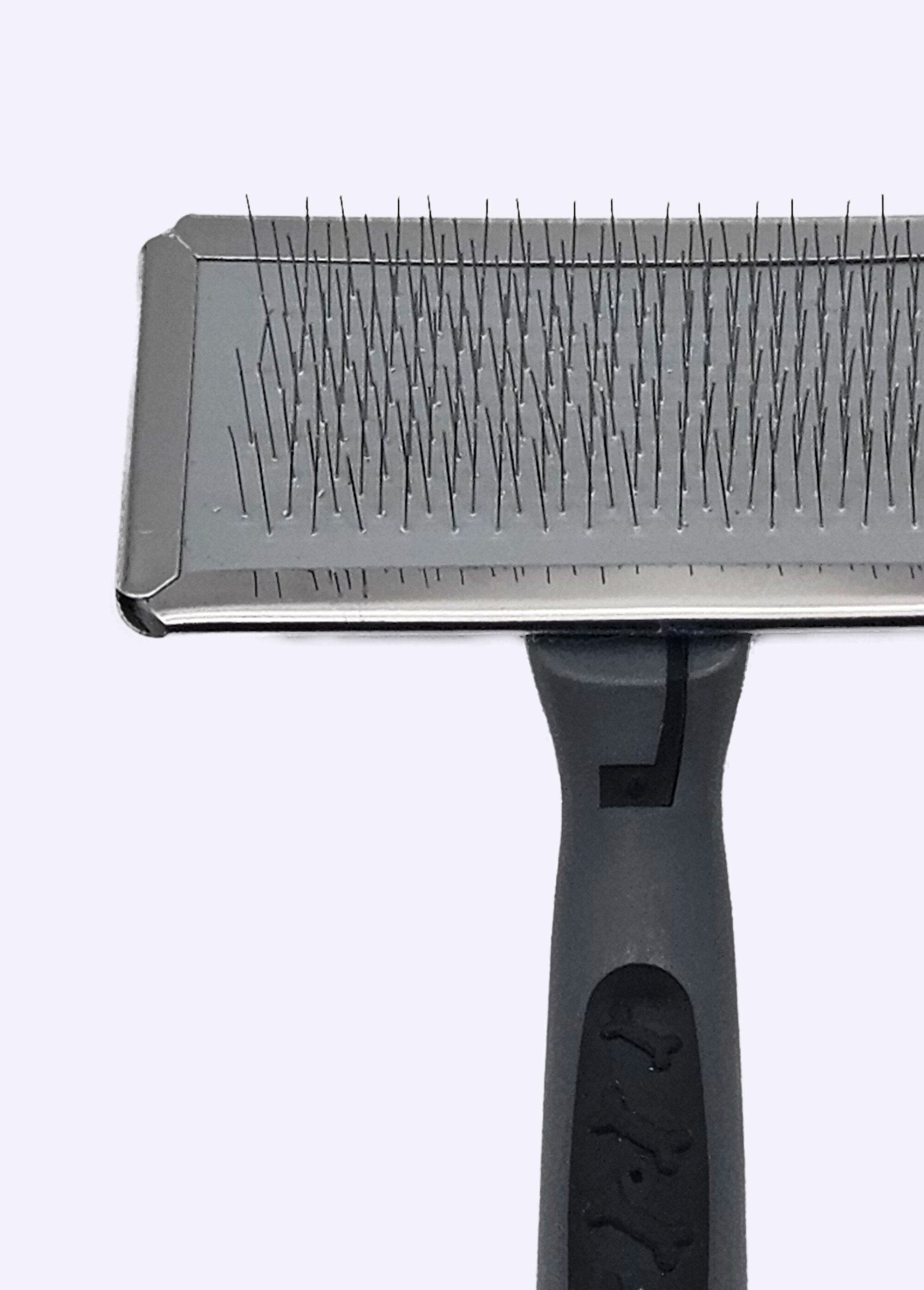 Spazzola_in_metallo_per_animali_domestici_Gris_DE1_slim
