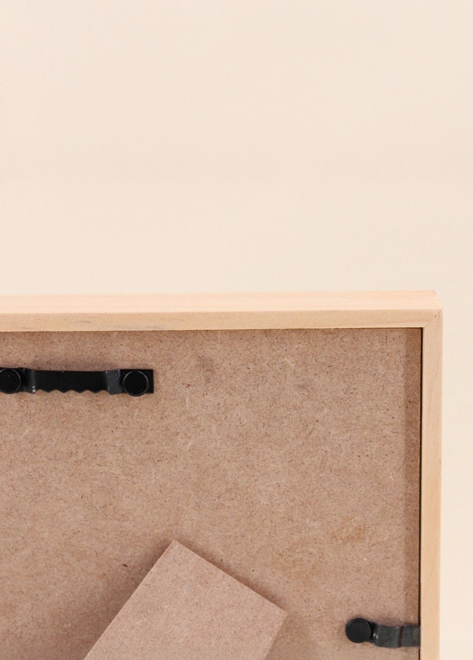 Cornice_per_foto_in_legno_18x24cm,_certificata_V1_Naturel_DE3_slim