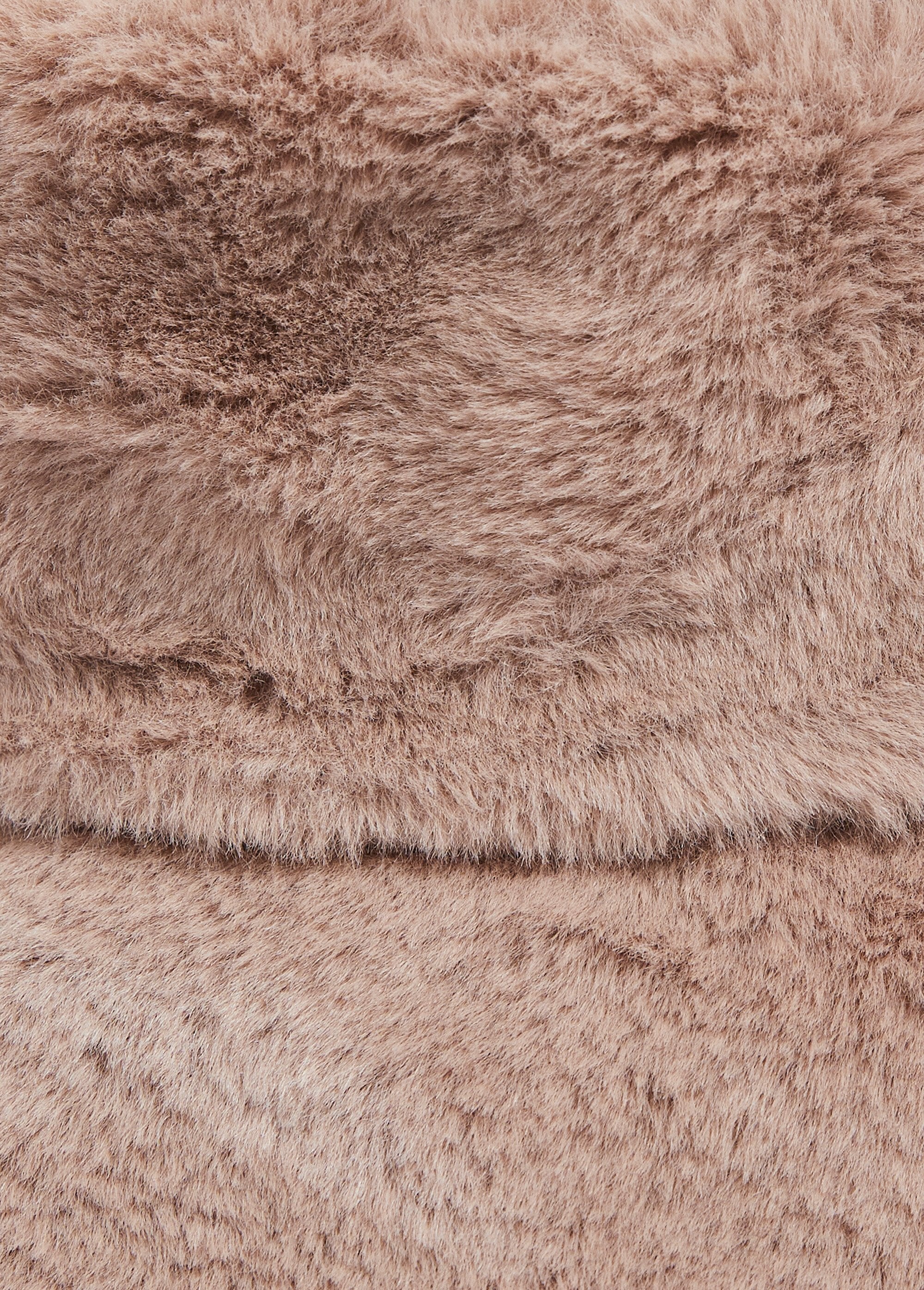 Cappello_a_secchiello_in_pelliccia_sintetica_Uni_marron_DE2_slim