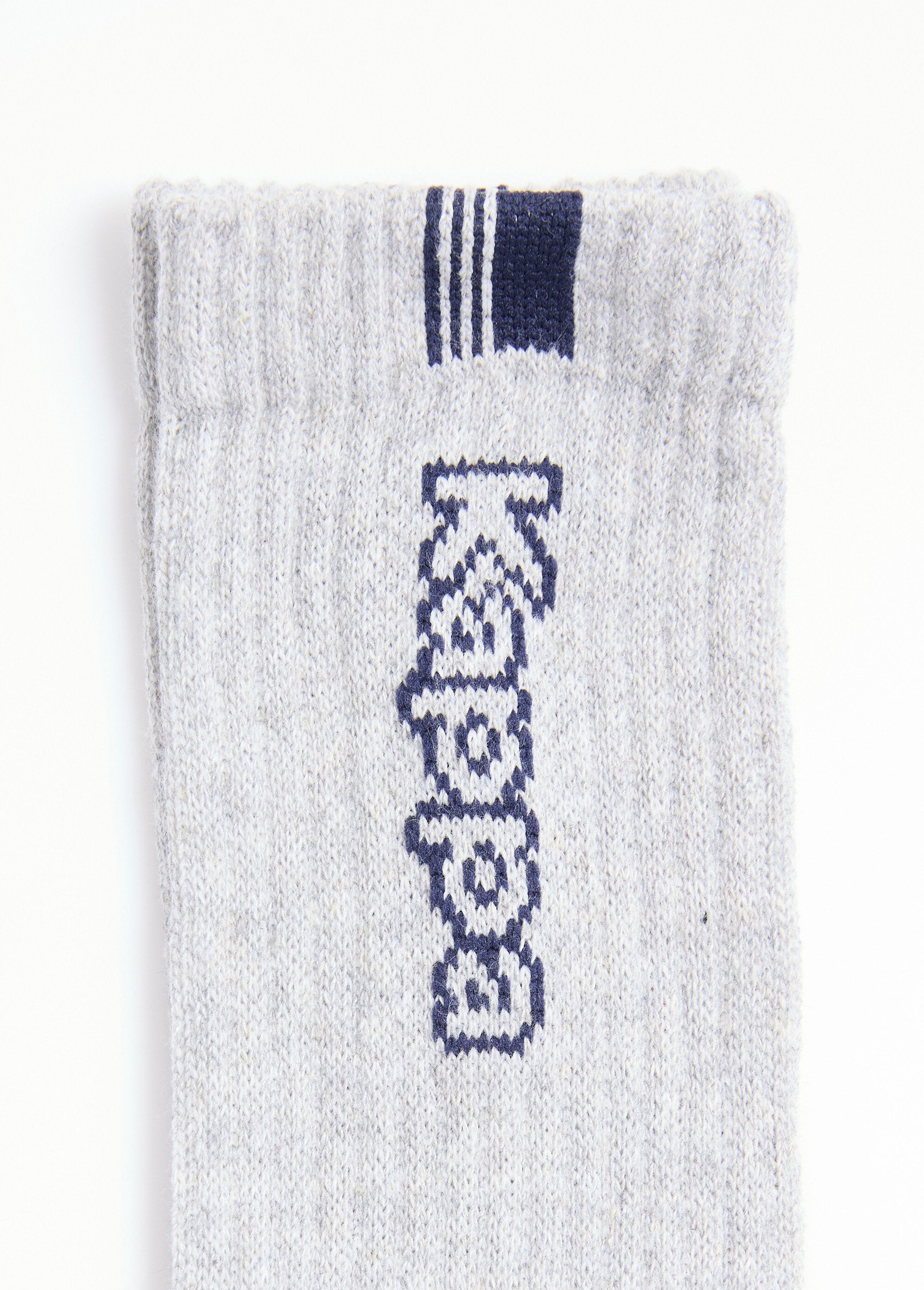 Calzini_sportivi_a_coste_assortiti_Marine_et_blanc_et_gris_DE4_slim