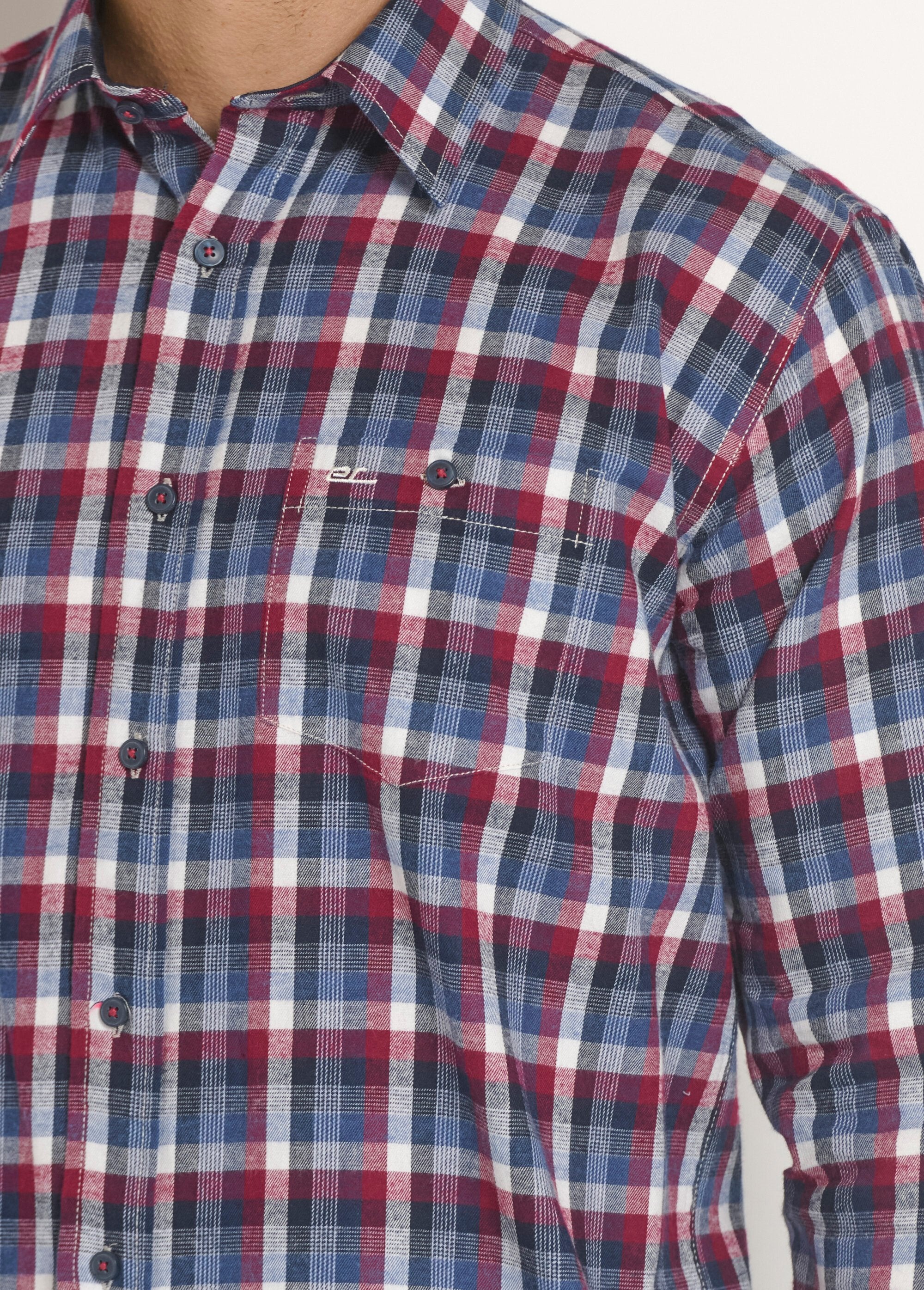 Calda_camicia_di_flanella_a_quadri_Carreaux_bleu_et_rouge_DE1_slim