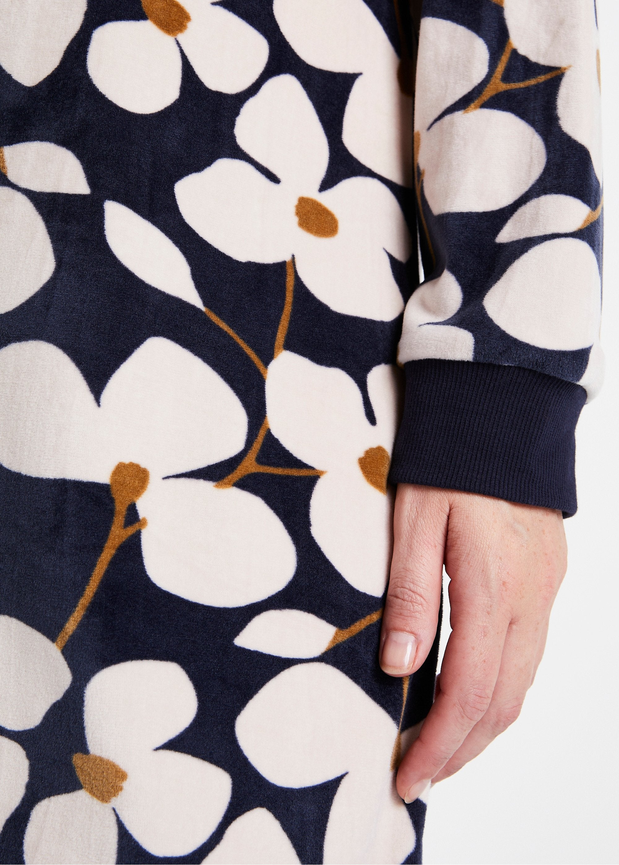 Camicia_da_notte_corta_a_maniche_lunghe_Imprime_DE2_curvy