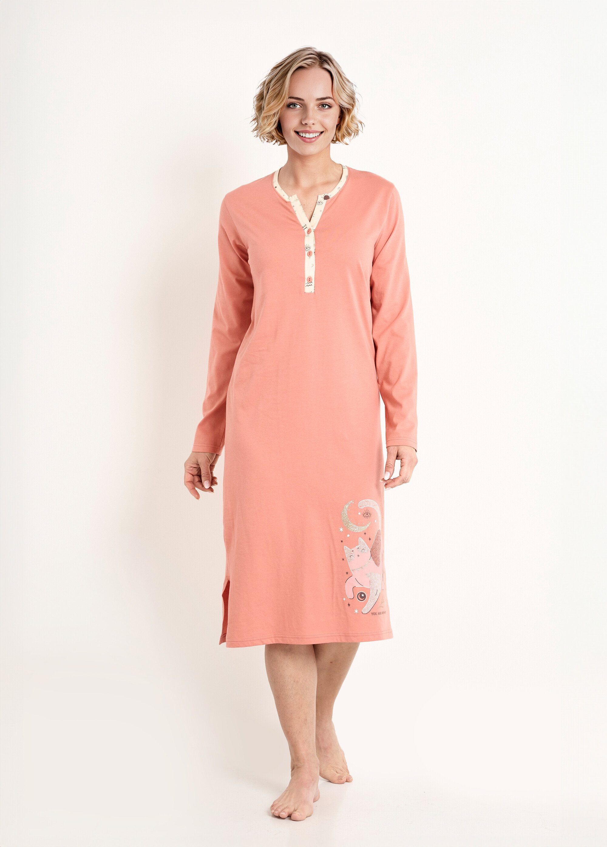 Camicia_da_notte_abbottonata_in_cotone_di_media_lunghezza_Terracotta_FA1_slim