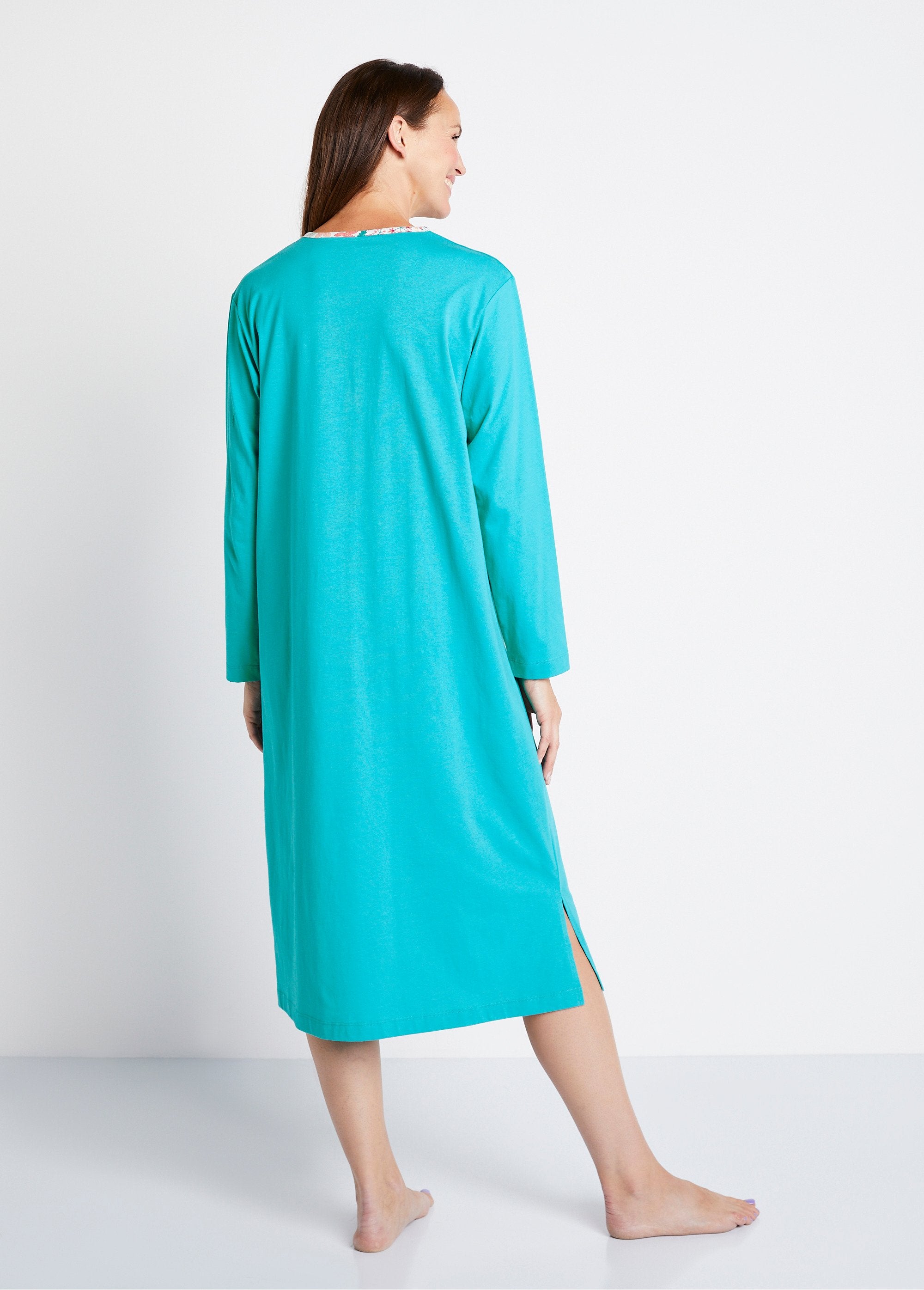 Camicia_da_notte_a_maniche_lunghe_di_media_lunghezza_Vert_canard_DO1_slim