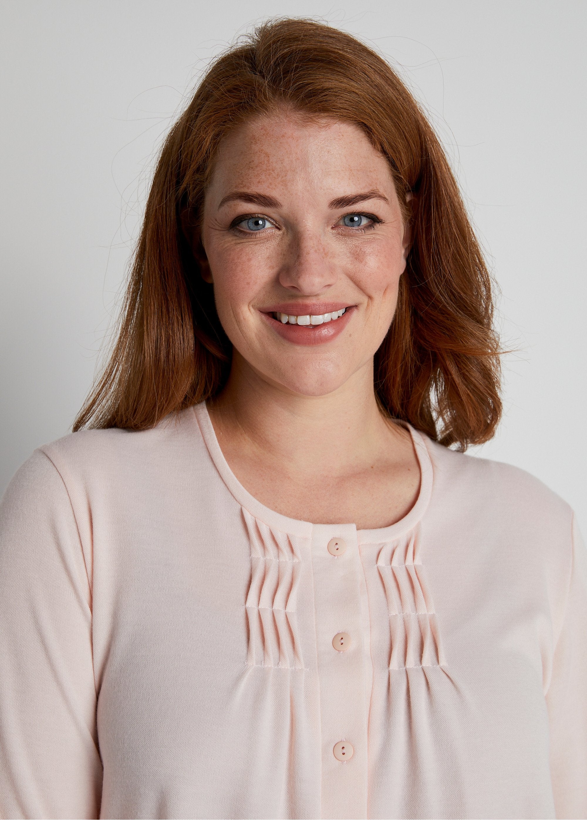 Camicia_da_notte_antistatica_con_bottoni_Pesca_DE1_curvy