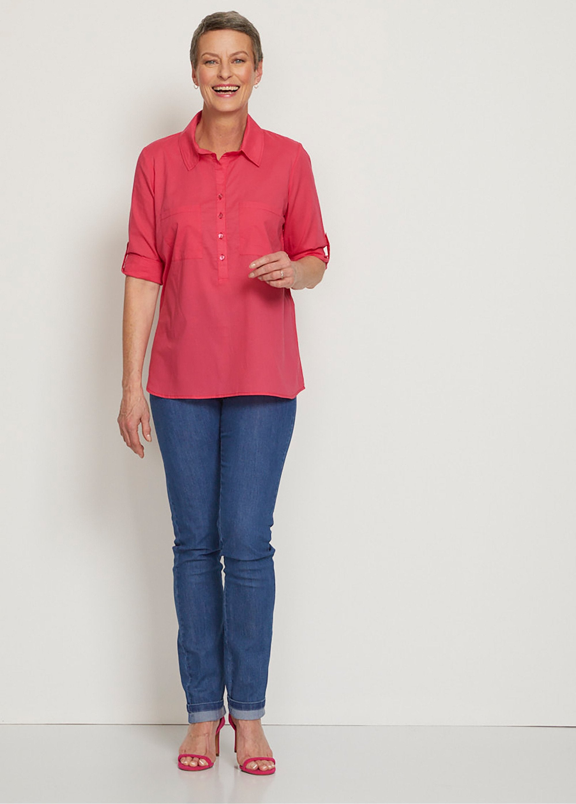 Camicetta_lunga_in_cotone_stampato_con_bottoni_Rose_SF1_slim