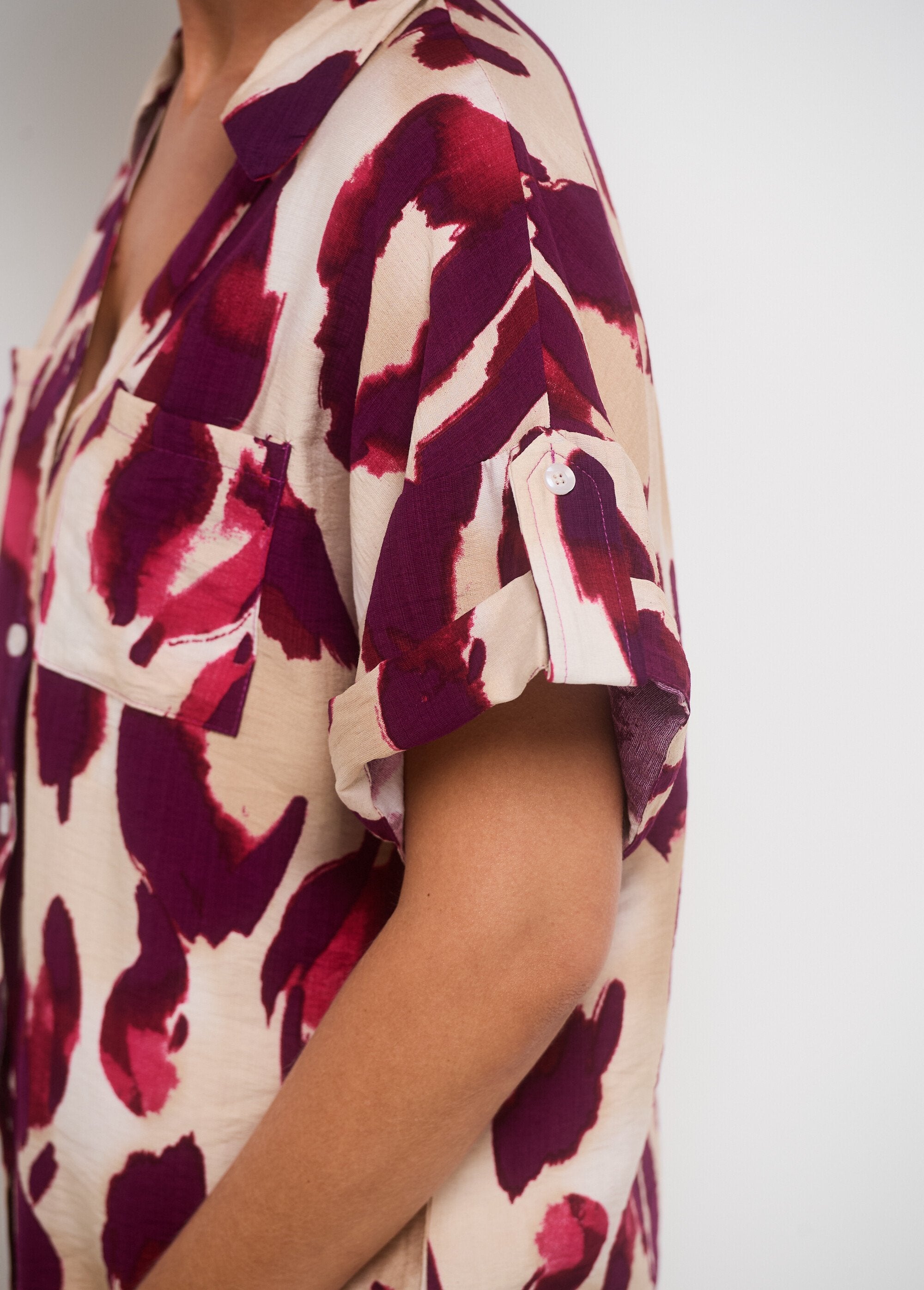 Camicetta_fantasia_a_maniche_corte_Prune_imprime_GA1_slim