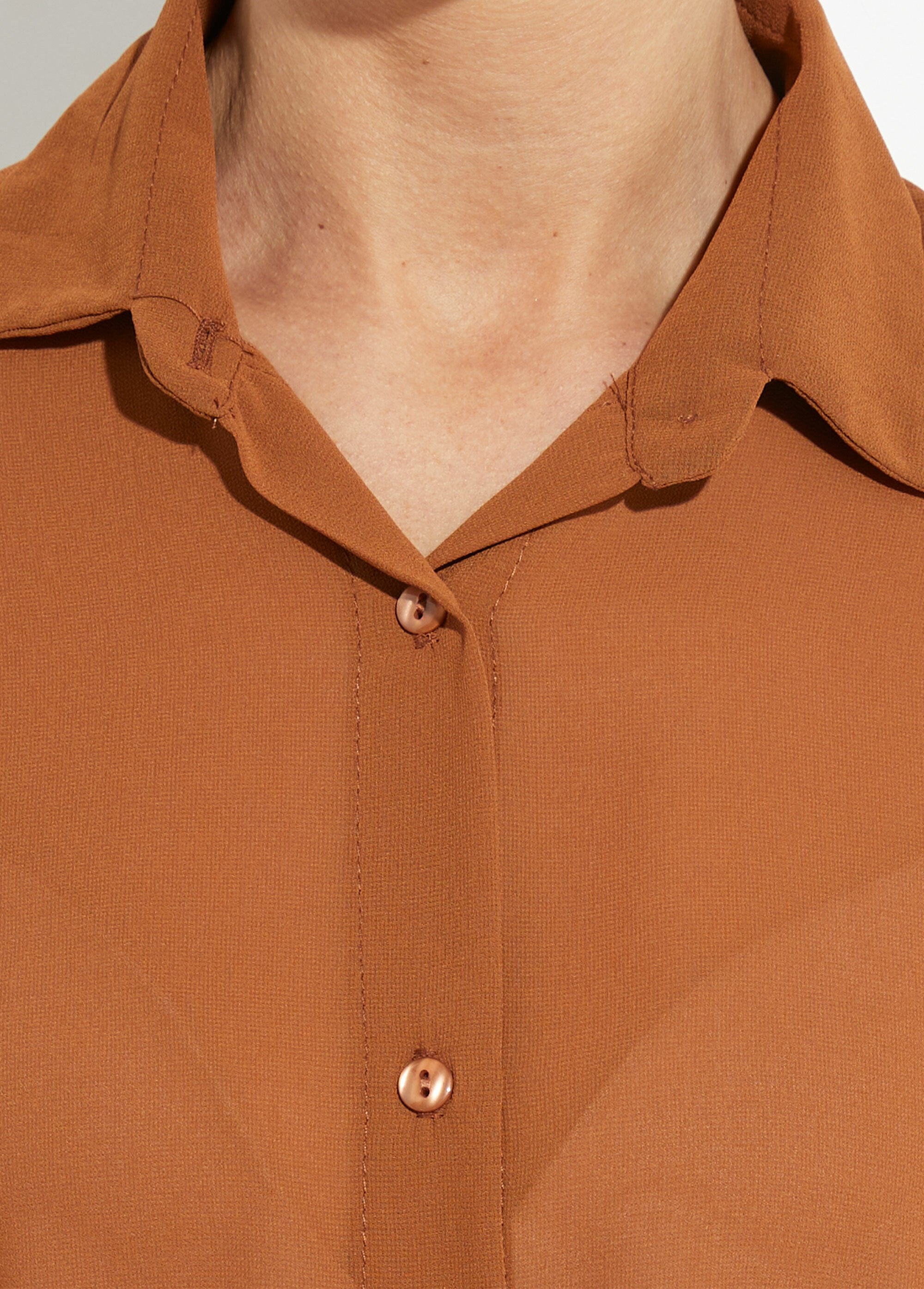 Camicetta_in_voile_a_maniche_lunghe_Camel_DE1_slim