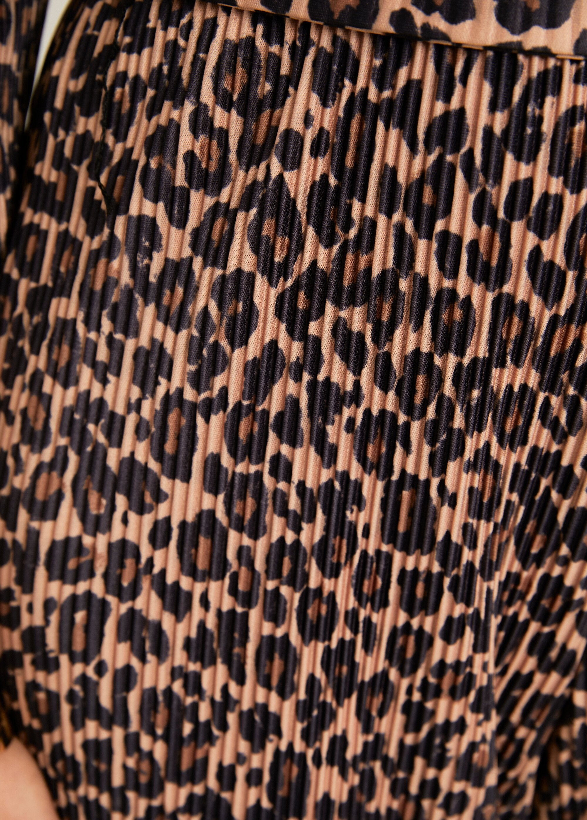 Tuta_a_pieghe_con_stampa_leopardo_Imprime_leopard_DE5_slim