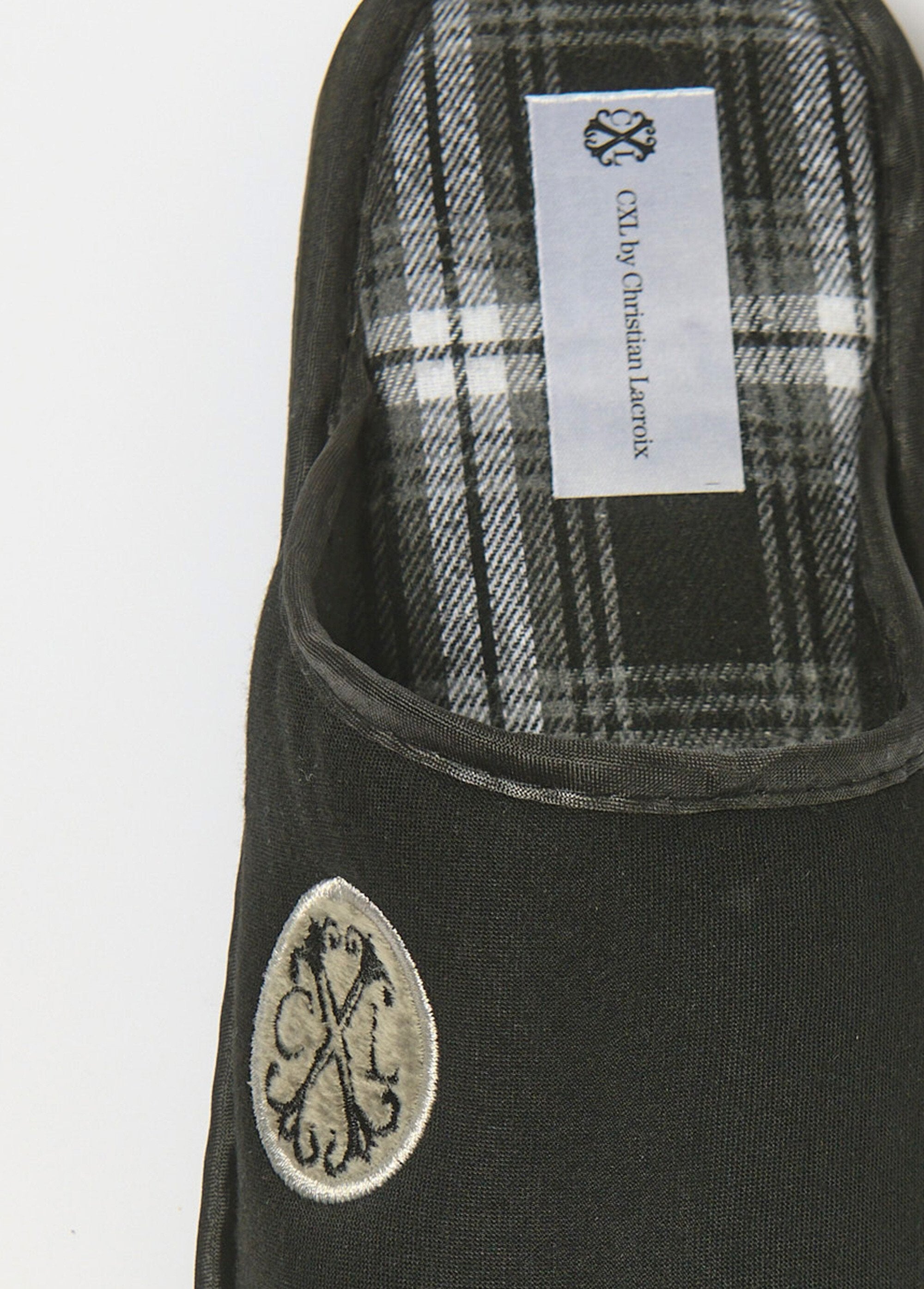 Mules_con_logo_chic_Noir_OV1_slim