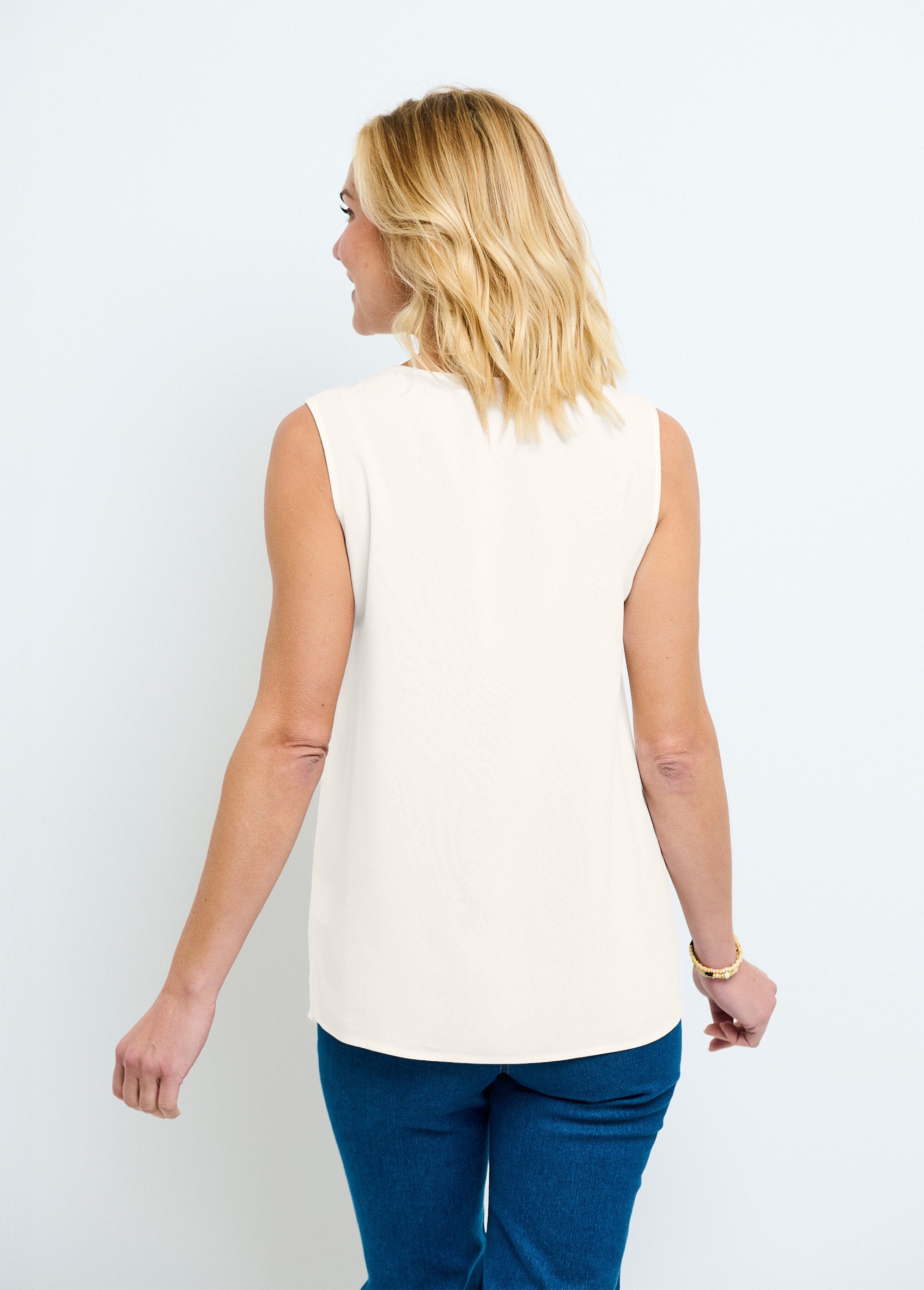 Canottiera_lunga_con_scollo_rotondo,_a_tinta_unita_o_stampata_Ecru_DO1_slim