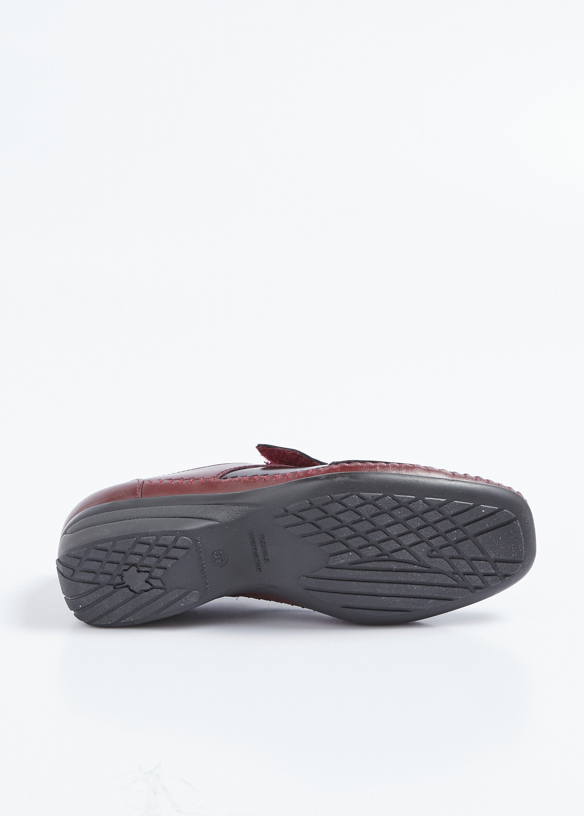 Derby_con_zeppa_gratta_e_vinci_Bordeaux_UN1_slim