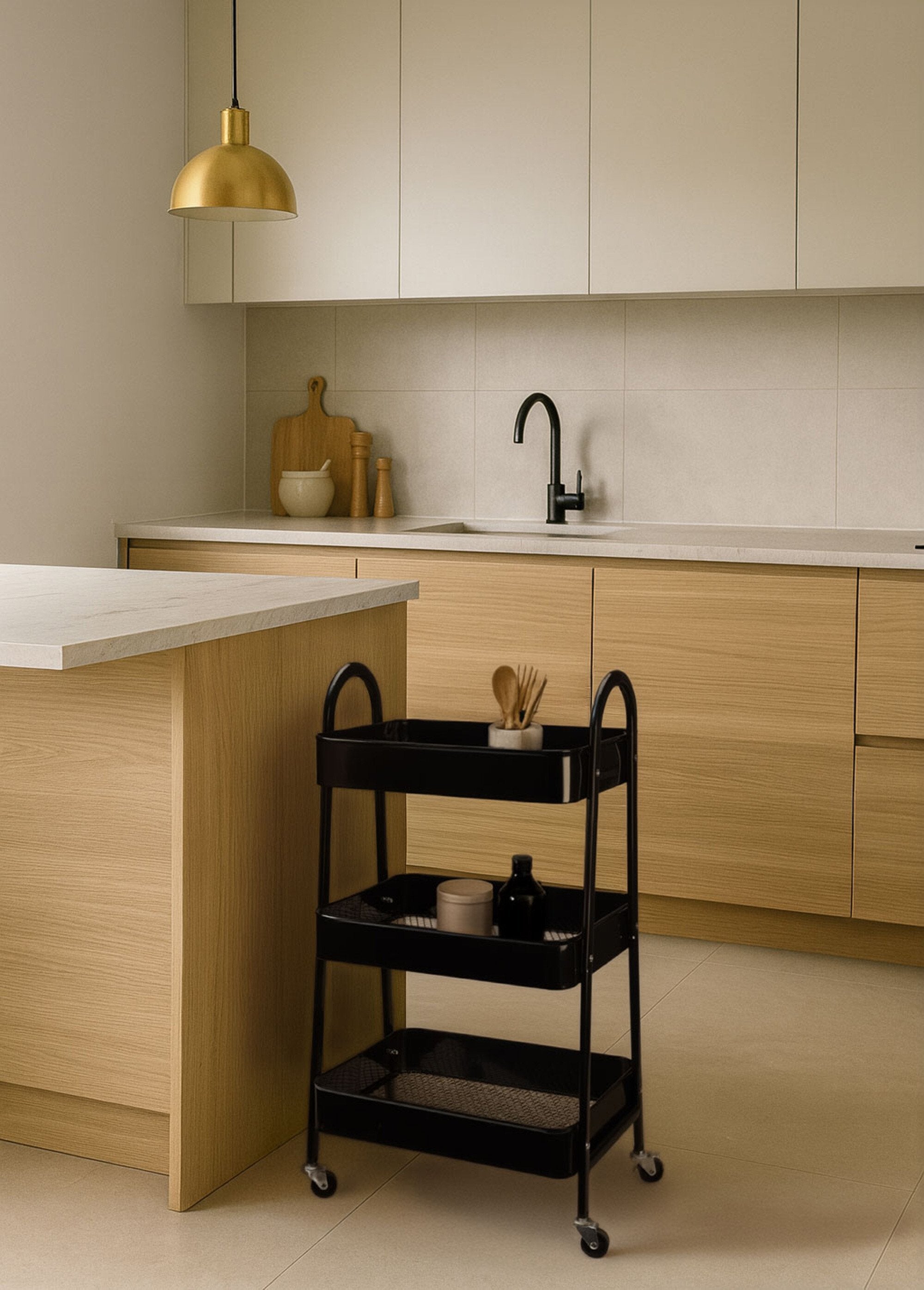 Credenza_in_metallo_scuro_su_rotelle,_3_livelli_Noir_SF1_slim