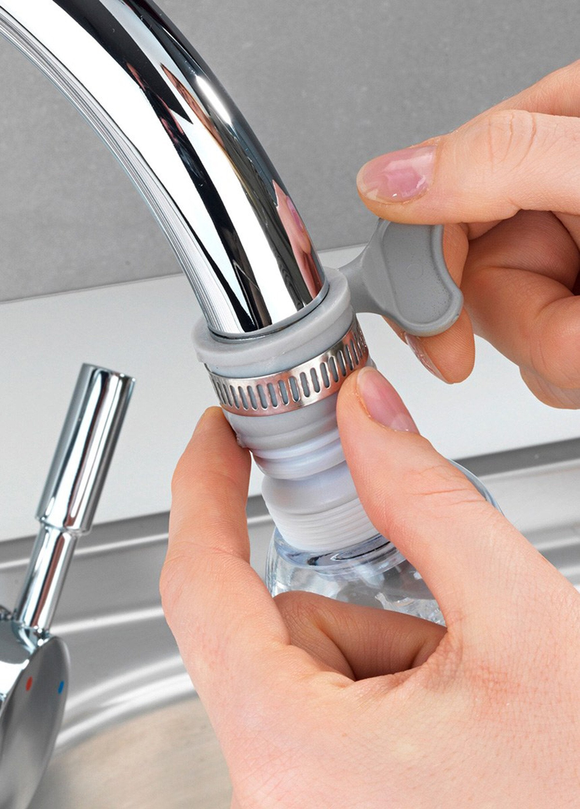 Doccetta_flessibile_universale_per_rubinetti_Blanc_DE1_slim