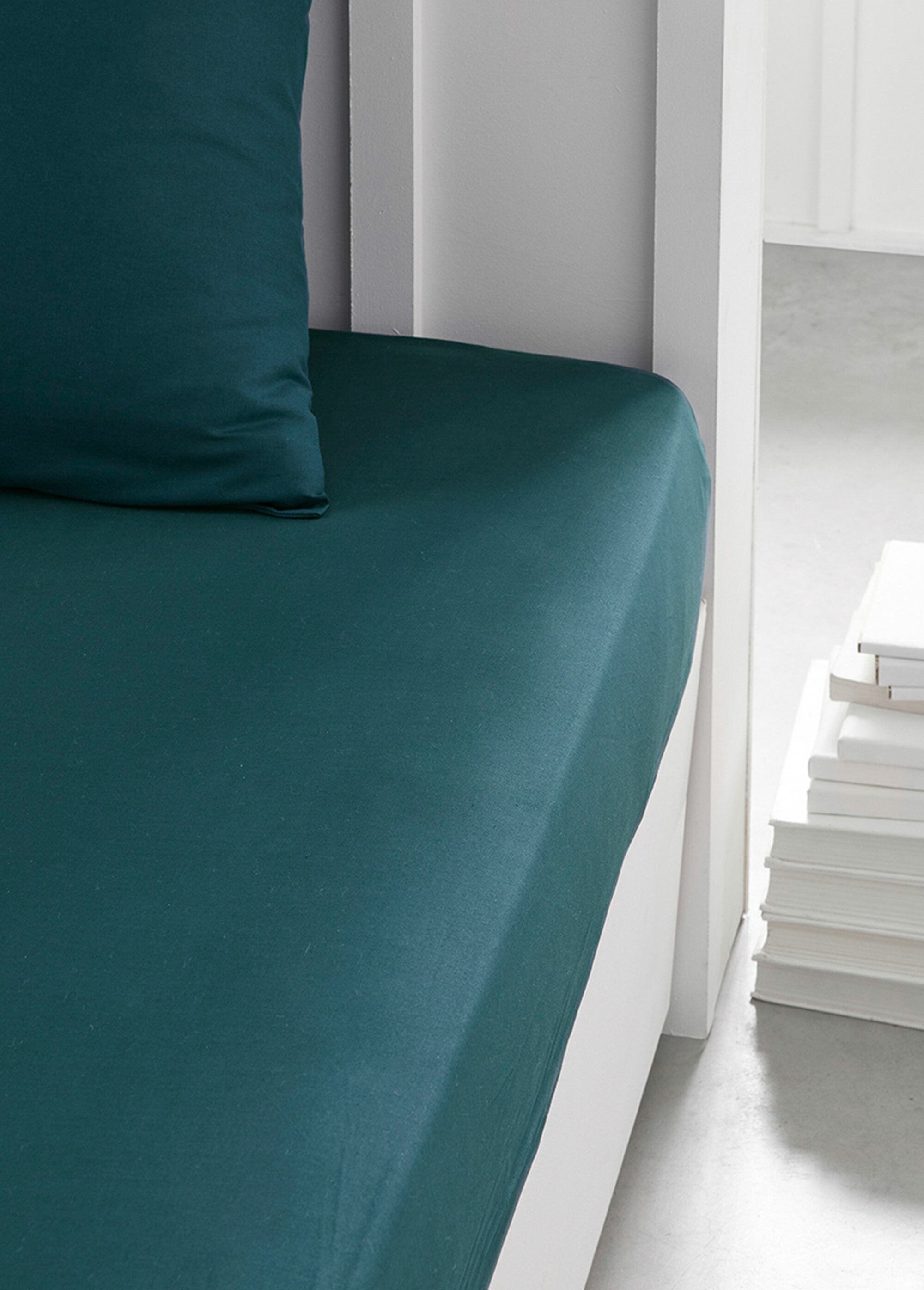 Lenzuolo_a_pieghe_in_cotone_tinta_unita_Paon_DE1_slim