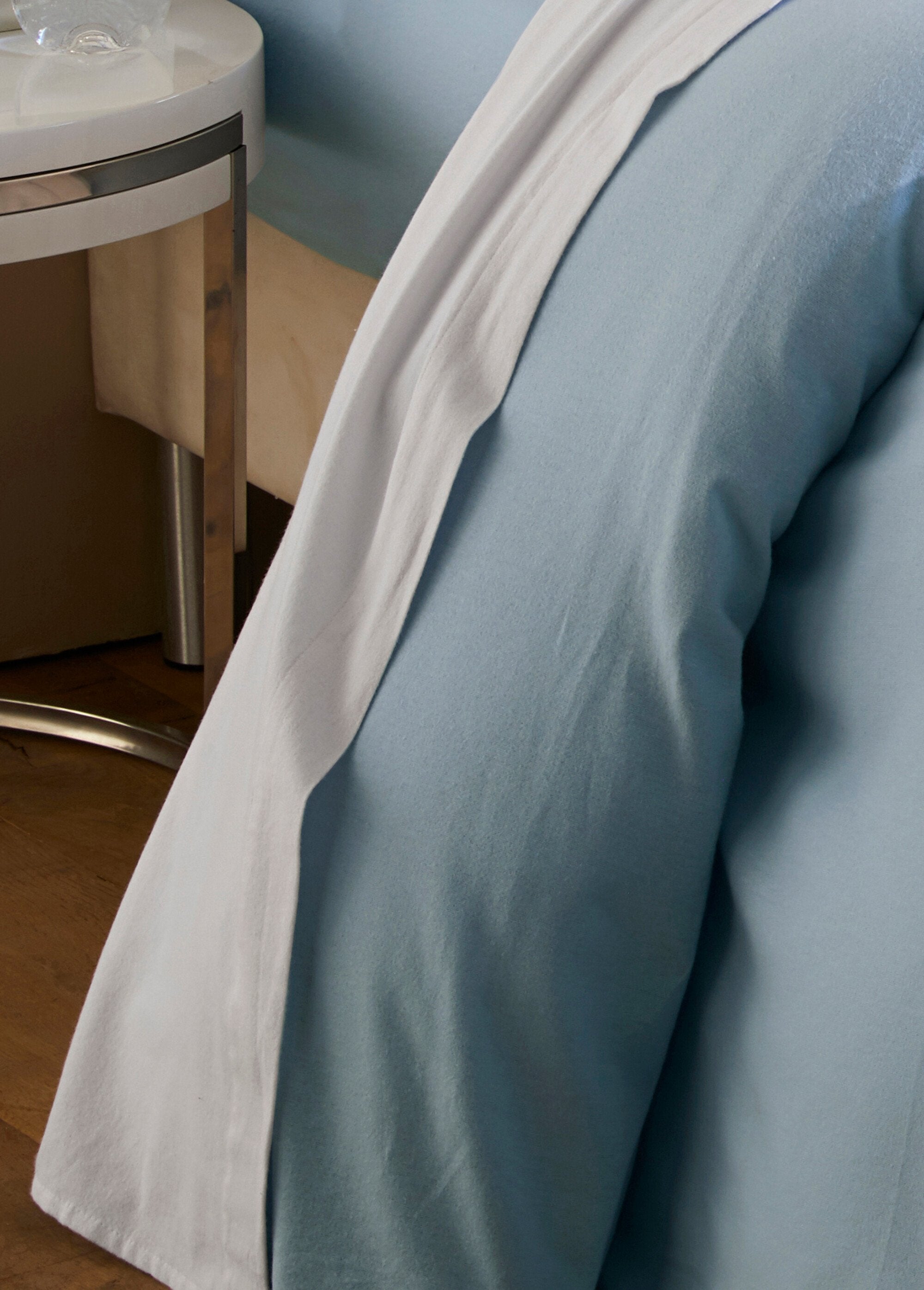 Lenzuolo_piatto_in_flanella_di_cotone_tinta_unita_165_g_Figue_DE1_slim