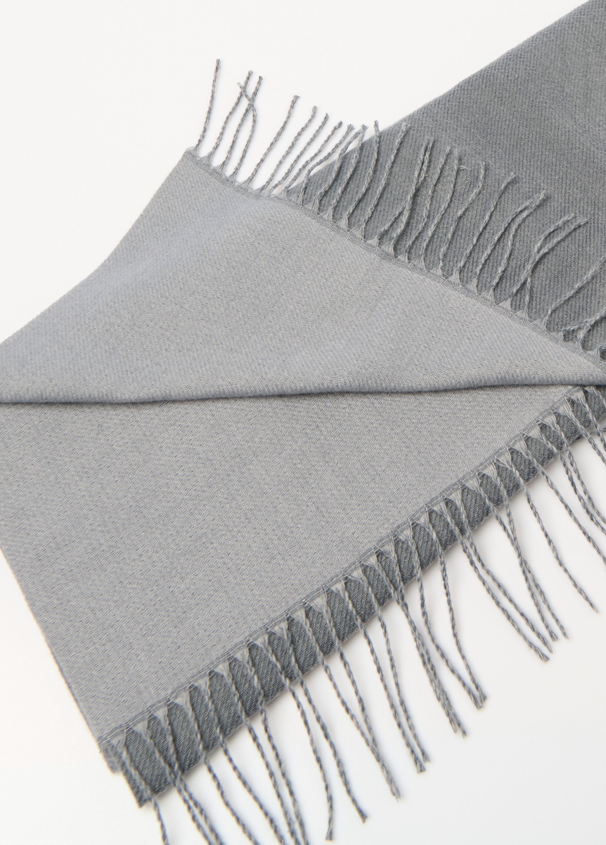 Sciarpa_con_frange_bicolore_Gris_DE1_slim