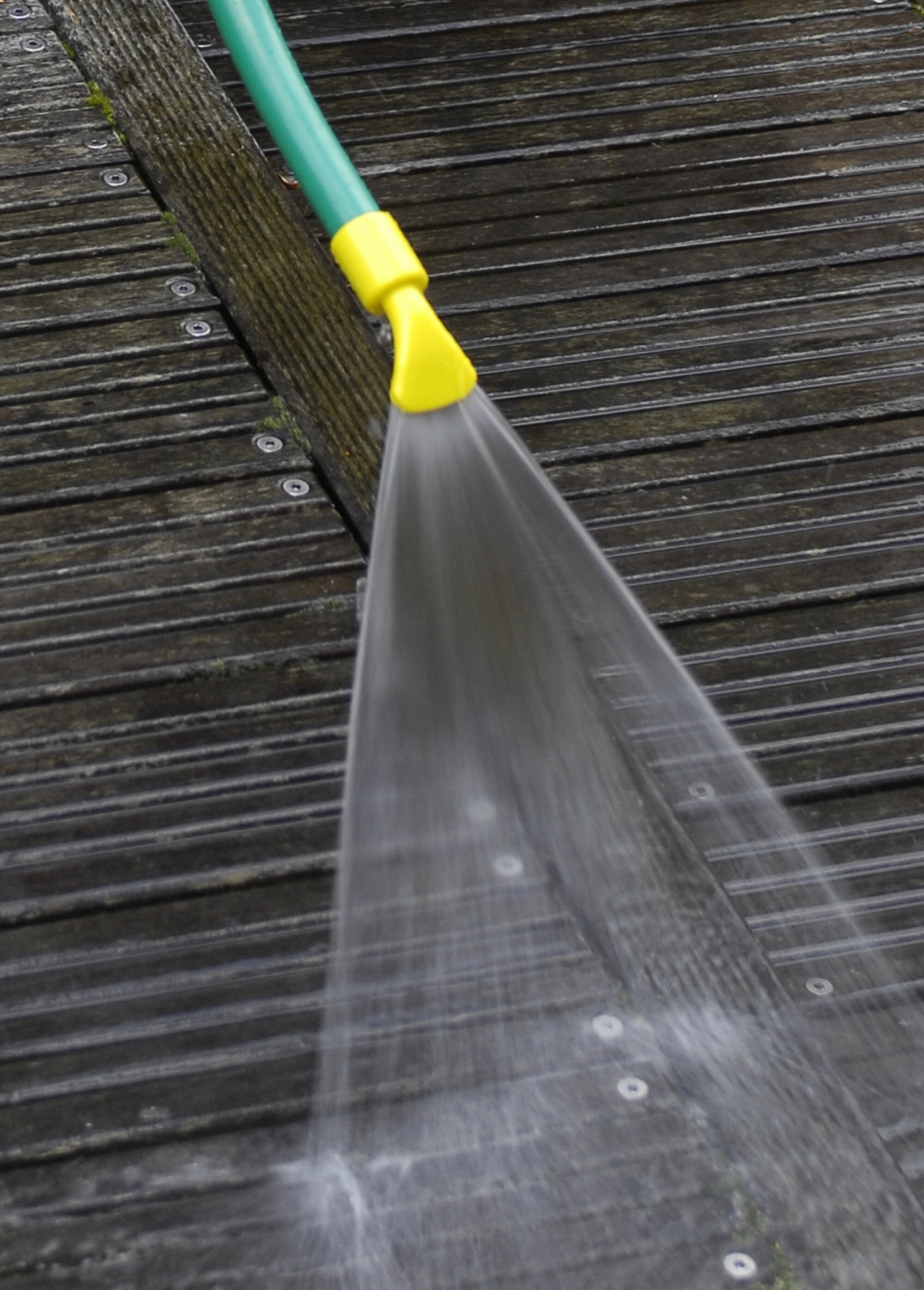 Ugello_a_getto_largo_per_tubo_da_giardino_Vert_DE1_slim