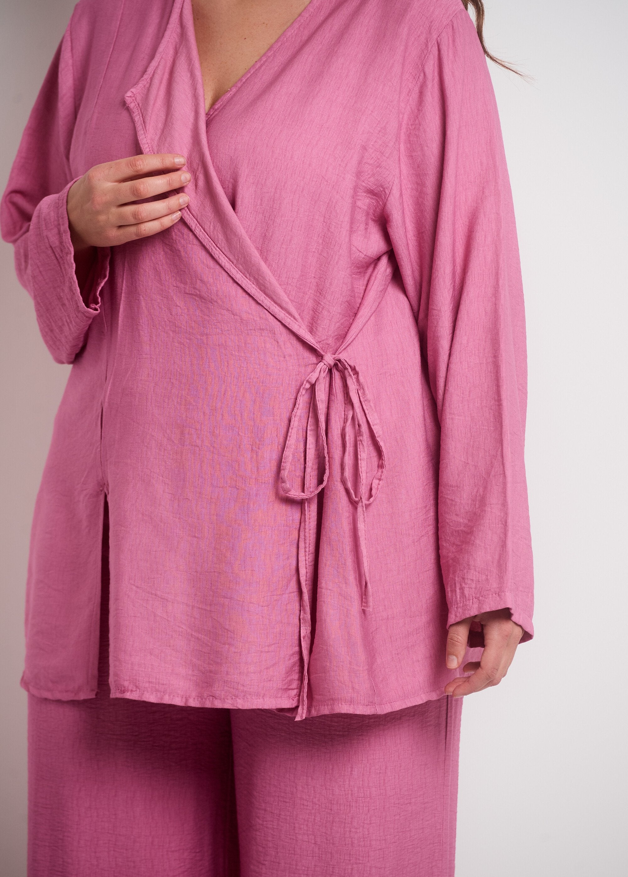 Copricostume_e_pantaloni_a_gamba_larga_Pivoine_DE2_curvy