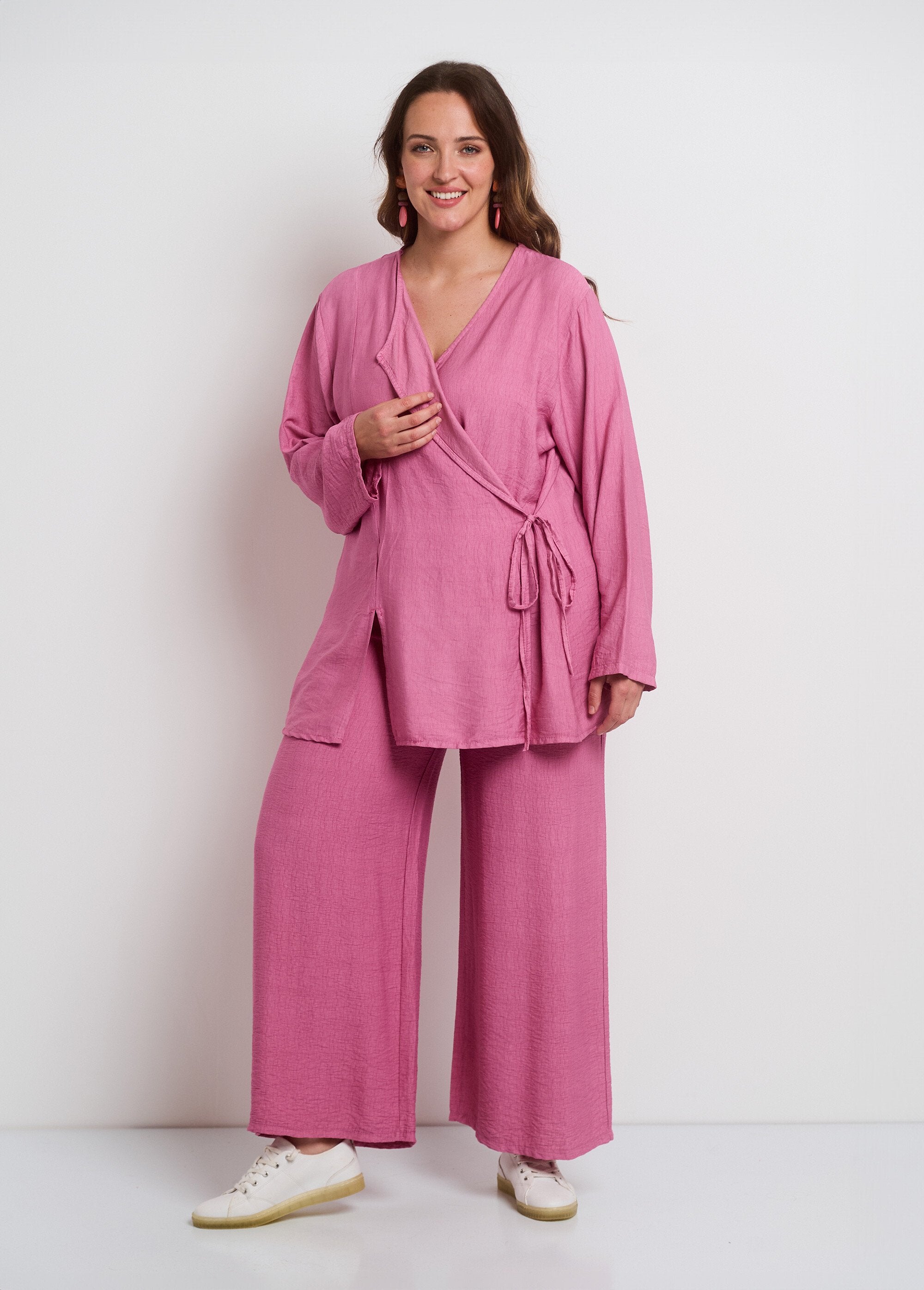 Copricostume_e_pantaloni_a_gamba_larga_Pivoine_FA1_curvy