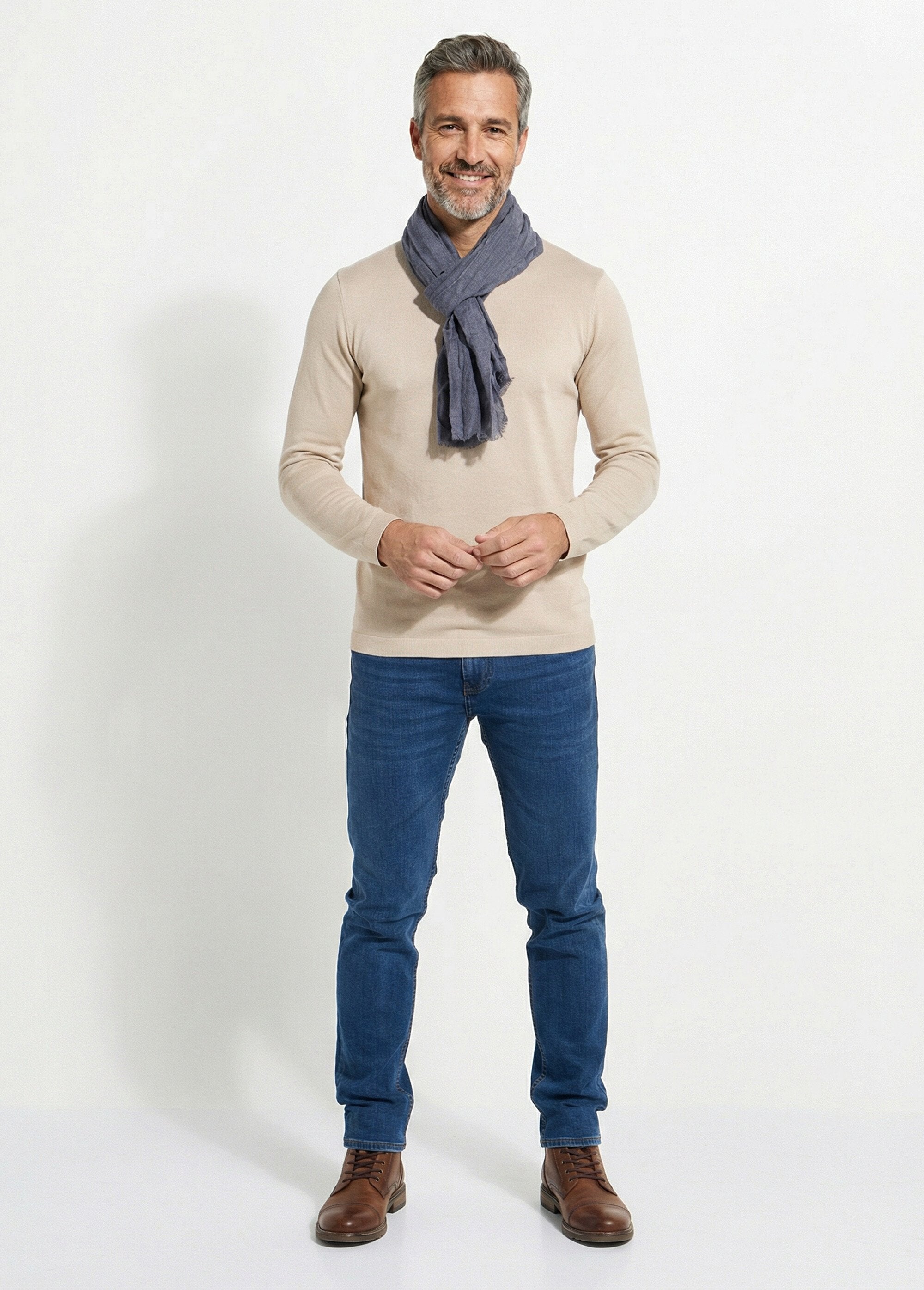 Foulard_type_chèche_avec_petites_franges_Bleu_SF1_slim