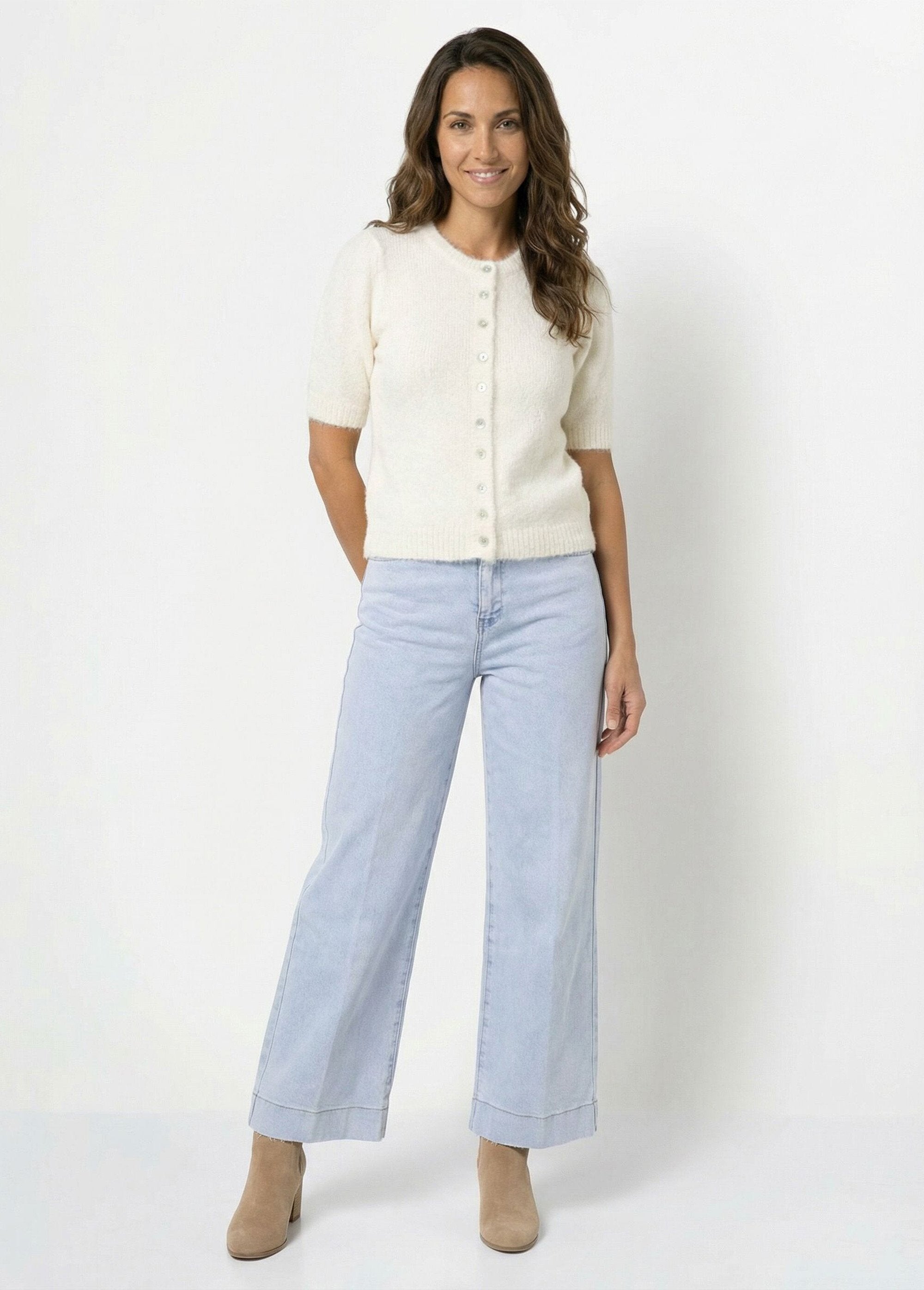 Cardigan_in_lana_a_maniche_corte_Ecru_SF1_slim