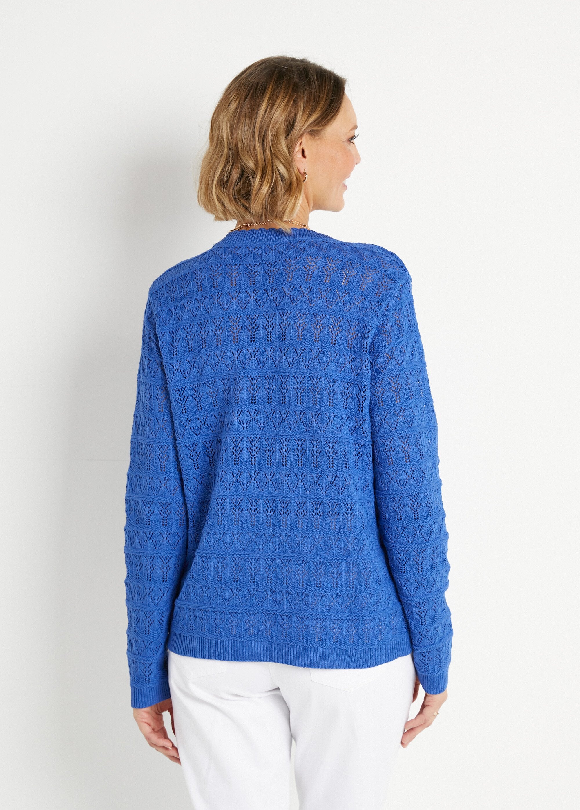Cardigan_traforato_con_scollo_a_V_e_bottoni_in_misto_cotone_Bleu_DO1_slim