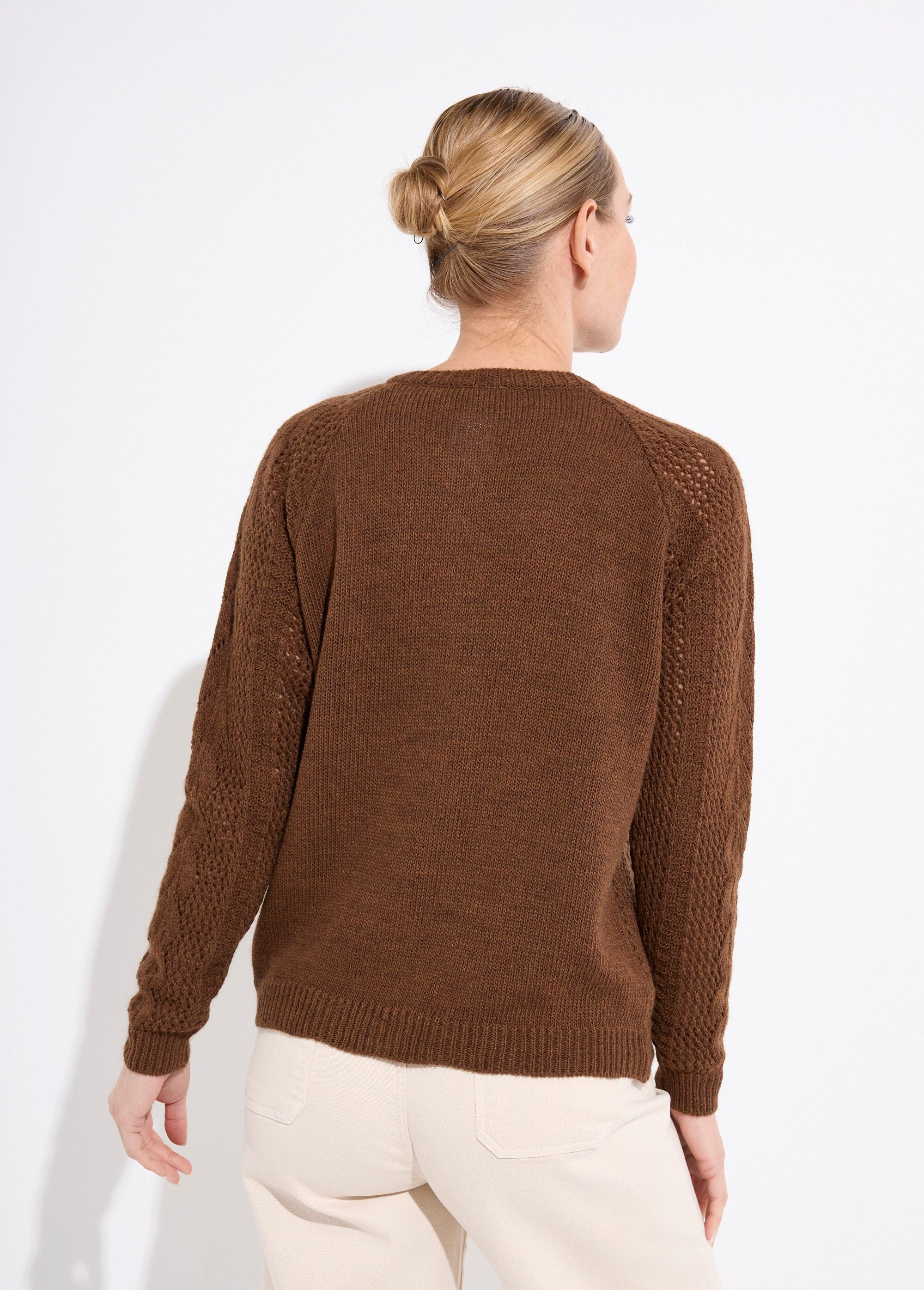 Cardigan_traforato_con_bottoni_in_lana_e_cashmere_Noisette_DO1_slim